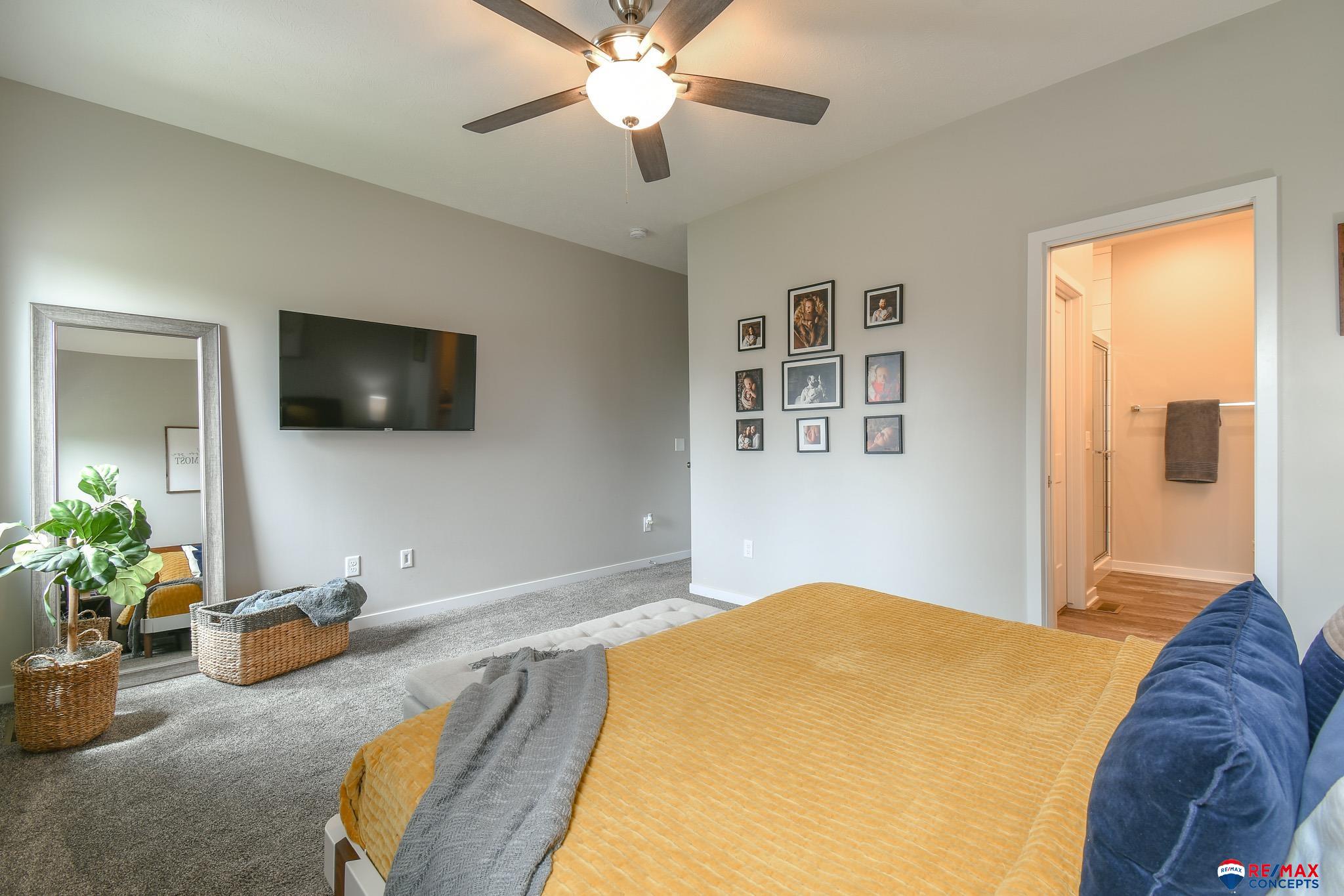 9731 Napa Ridge Drive, Lincoln, Nebraska image 15