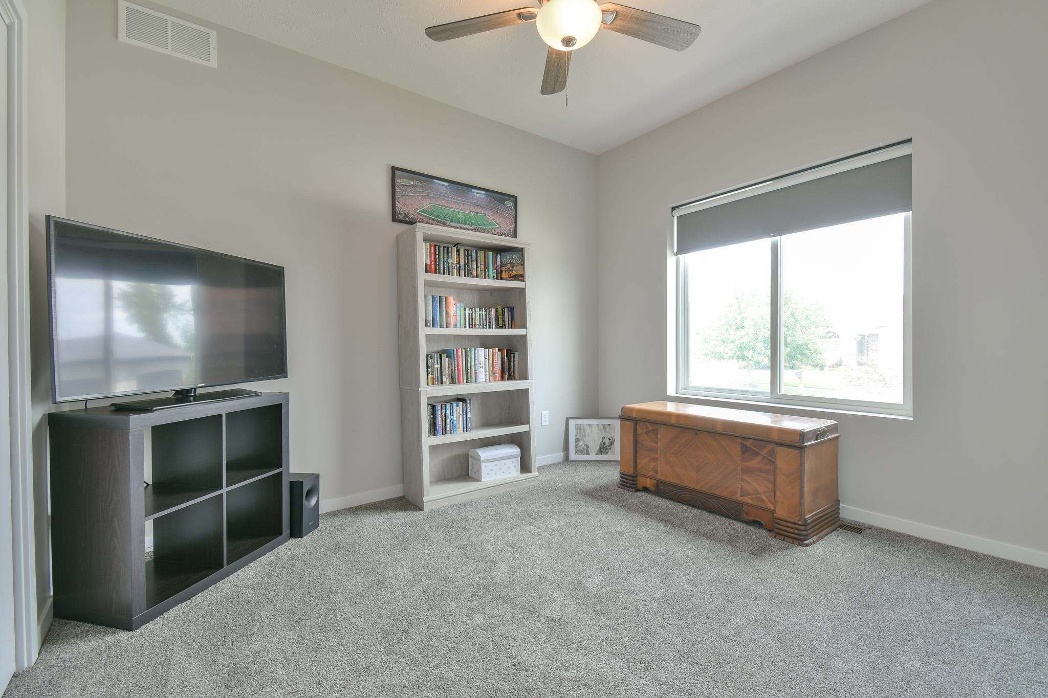 9731 Napa Ridge Drive, Lincoln, Nebraska image 23