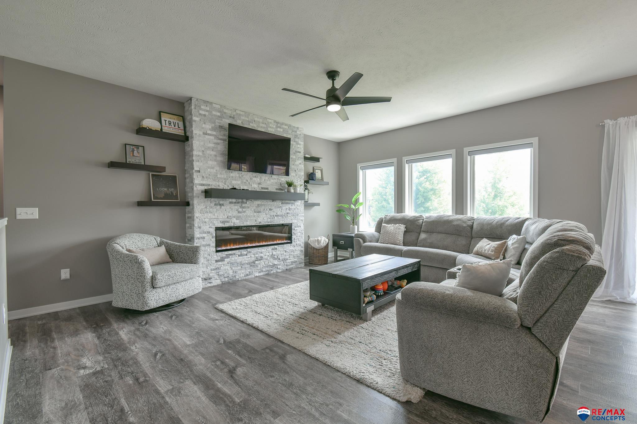 9731 Napa Ridge Drive, Lincoln, Nebraska image 4