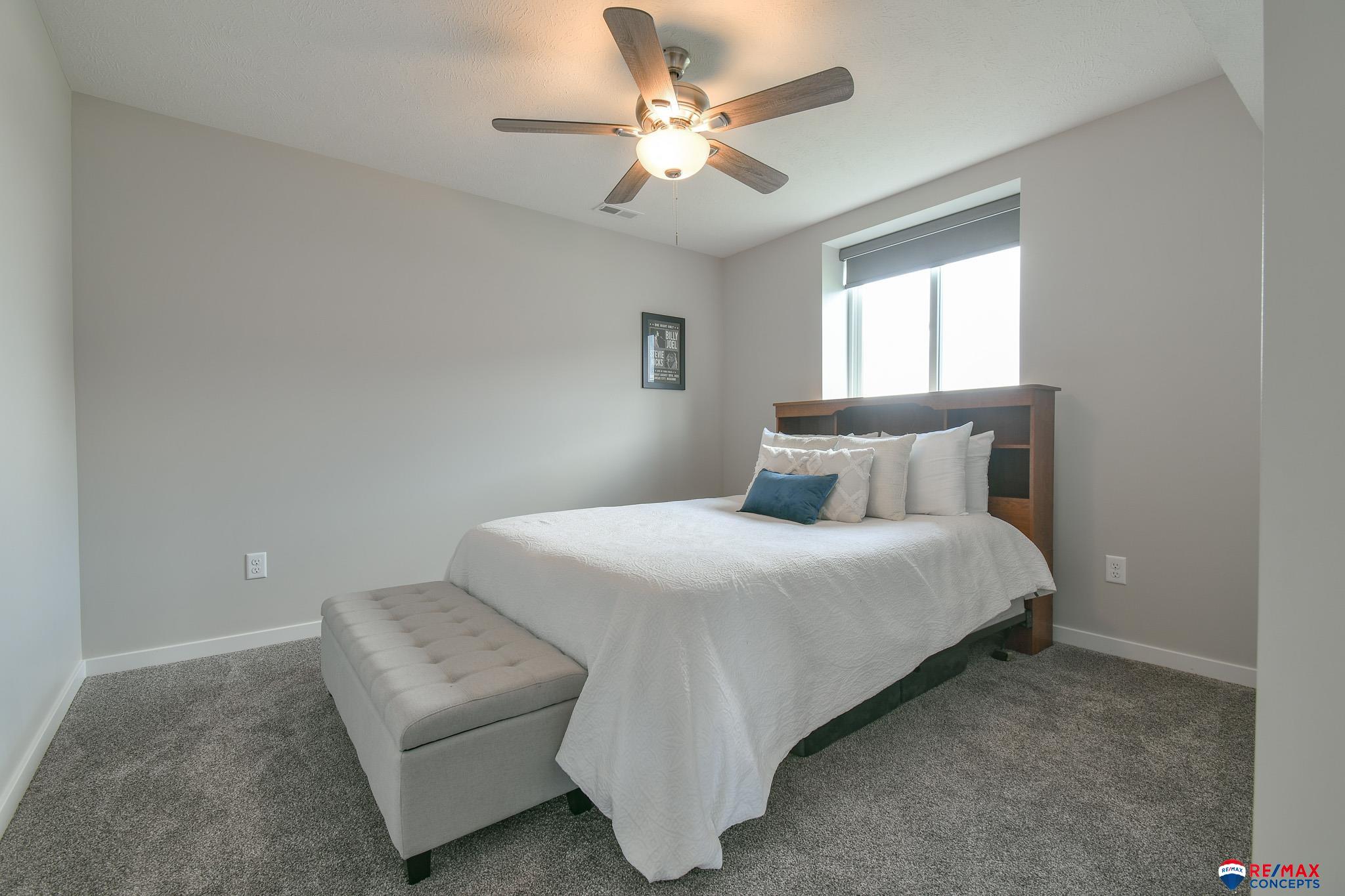 9731 Napa Ridge Drive, Lincoln, Nebraska image 32