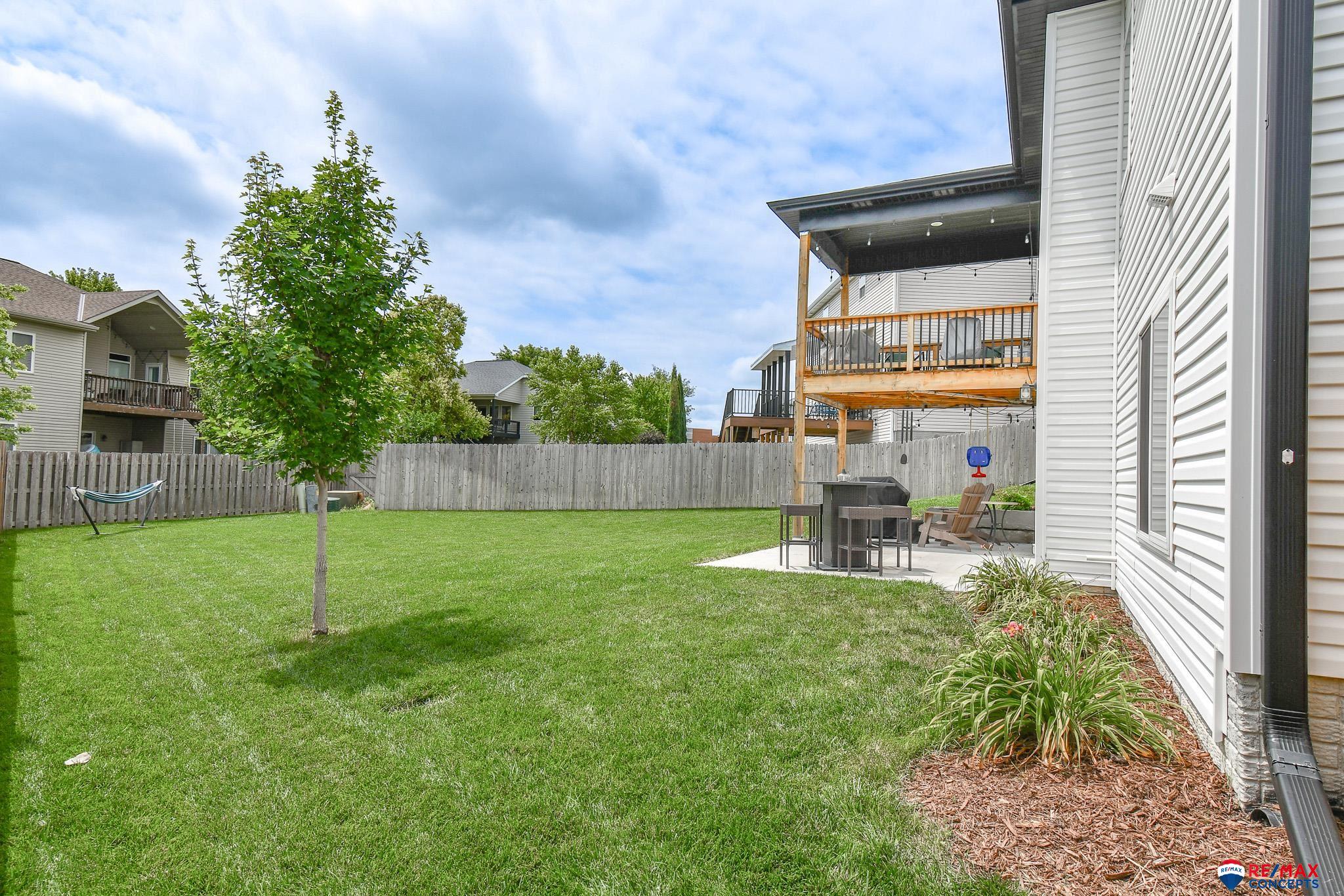 9731 Napa Ridge Drive, Lincoln, Nebraska image 40