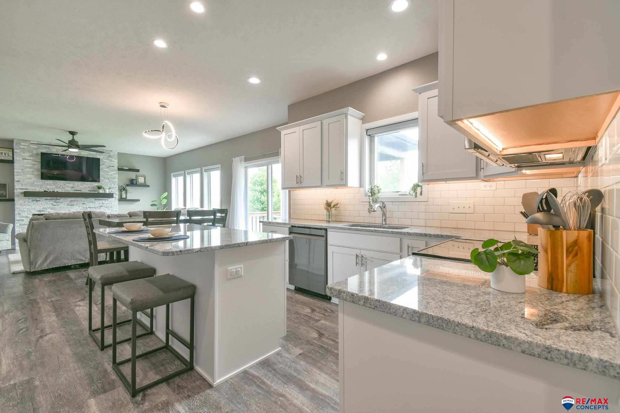 9731 Napa Ridge Drive, Lincoln, Nebraska image 8