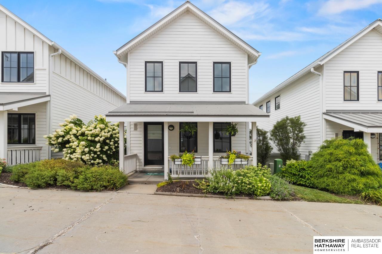 708 Lucia Plaza, Omaha