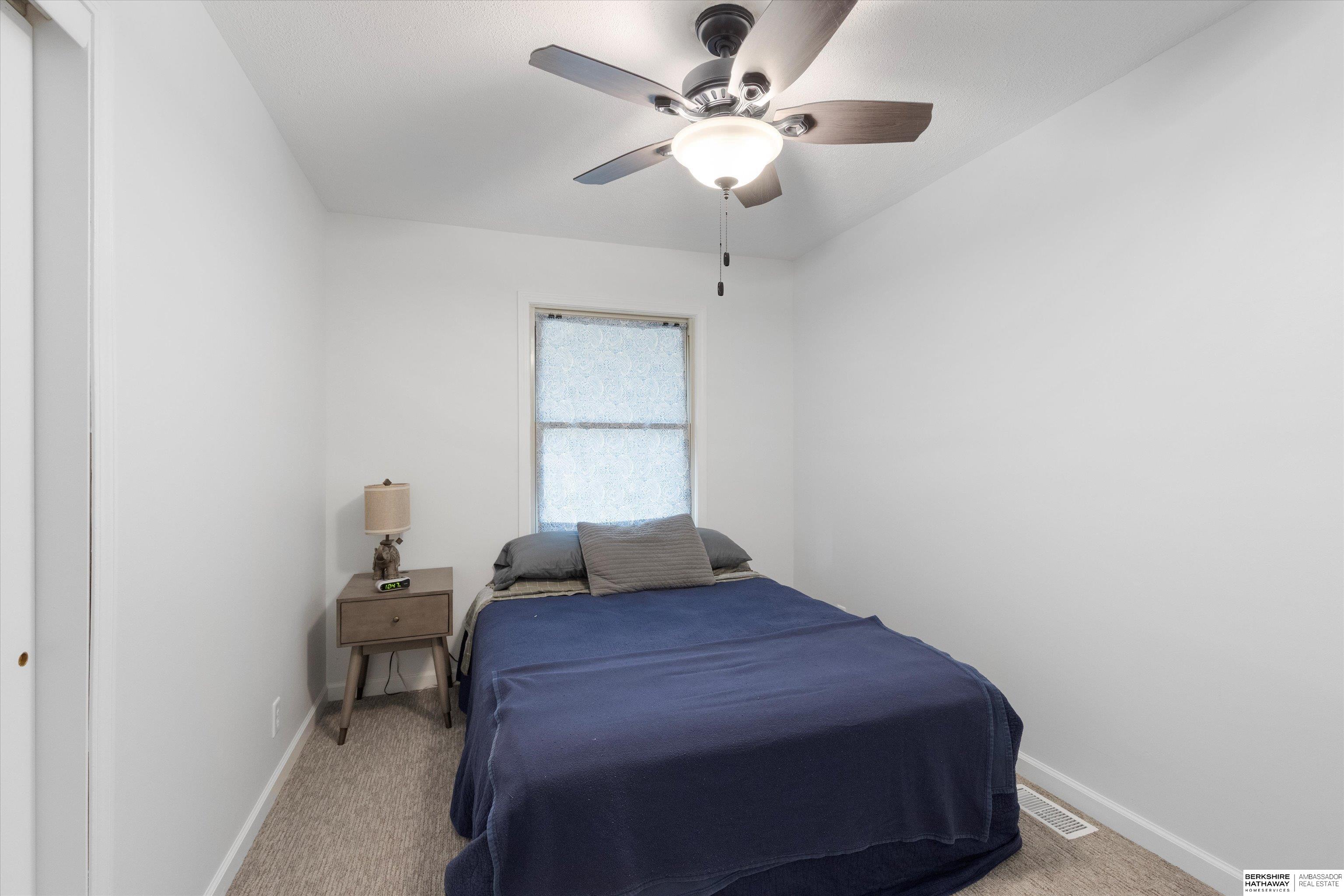 8804 Spaulding Circle, Omaha, Nebraska image 12