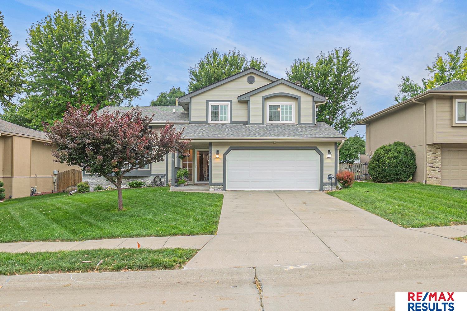 16231 Rolling Ridge Road, Omaha