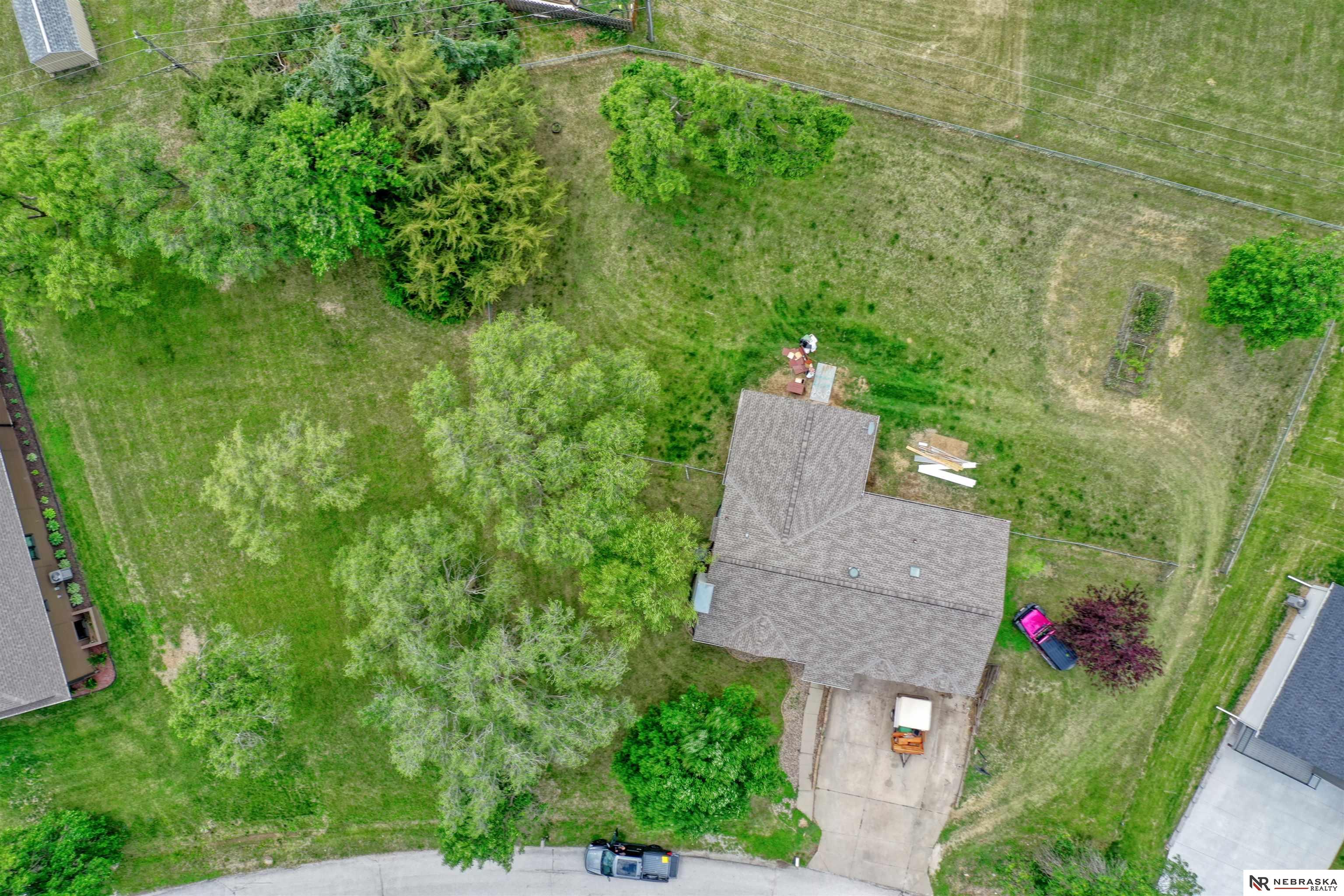 9500 Dawn Drive, Plattsmouth