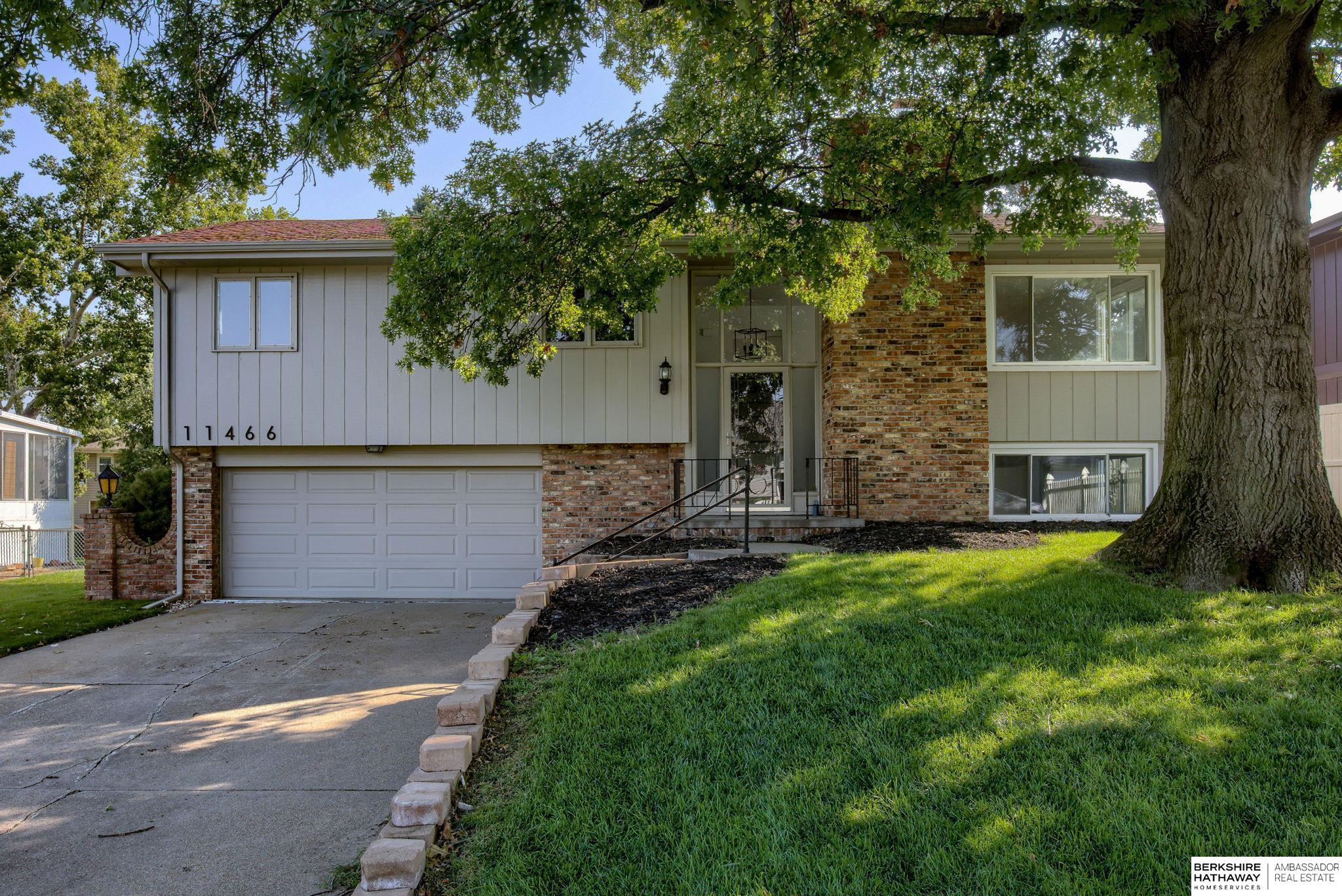 11466 Queens Drive, Omaha