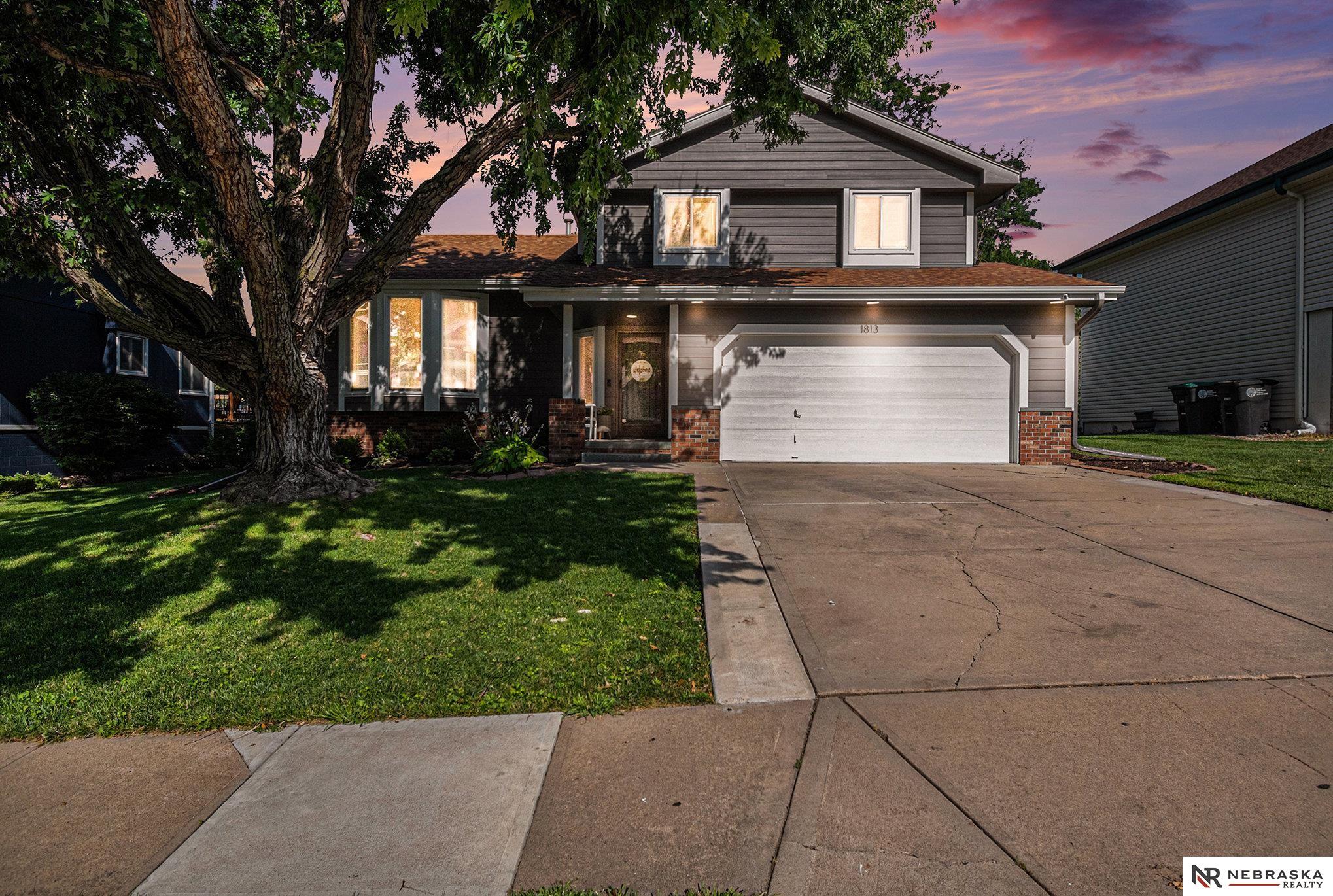 1813 N 159th Street, Omaha