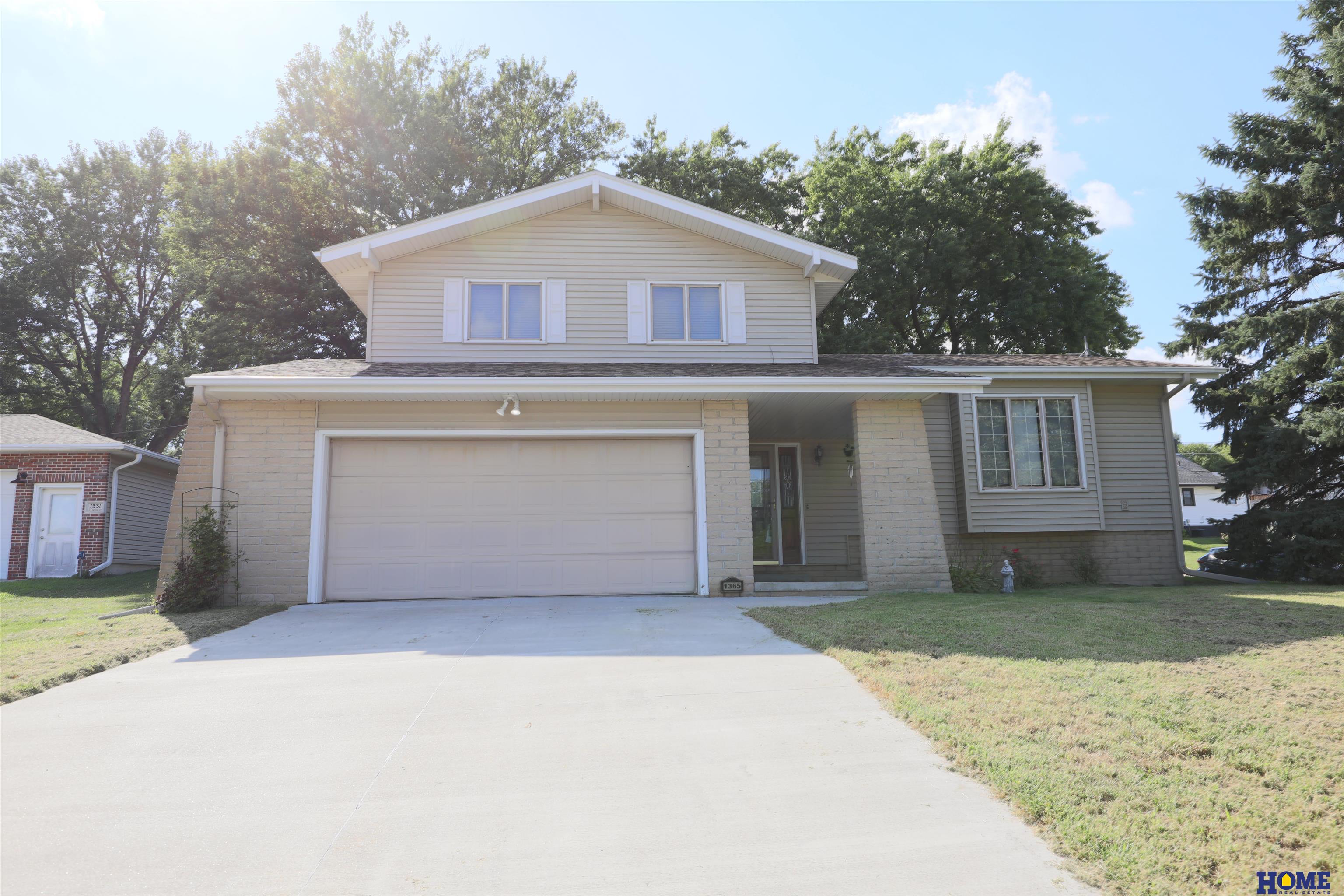 1365 N Chestnut Street, Wahoo