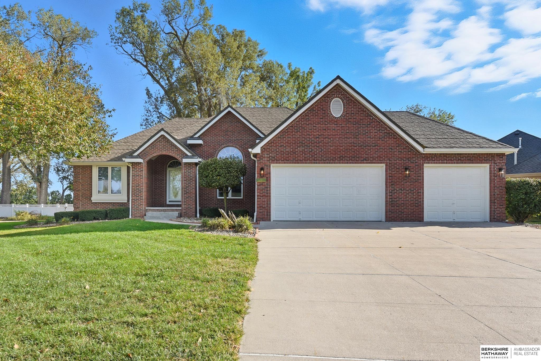 113 Shoreline Drive, Carter Lake