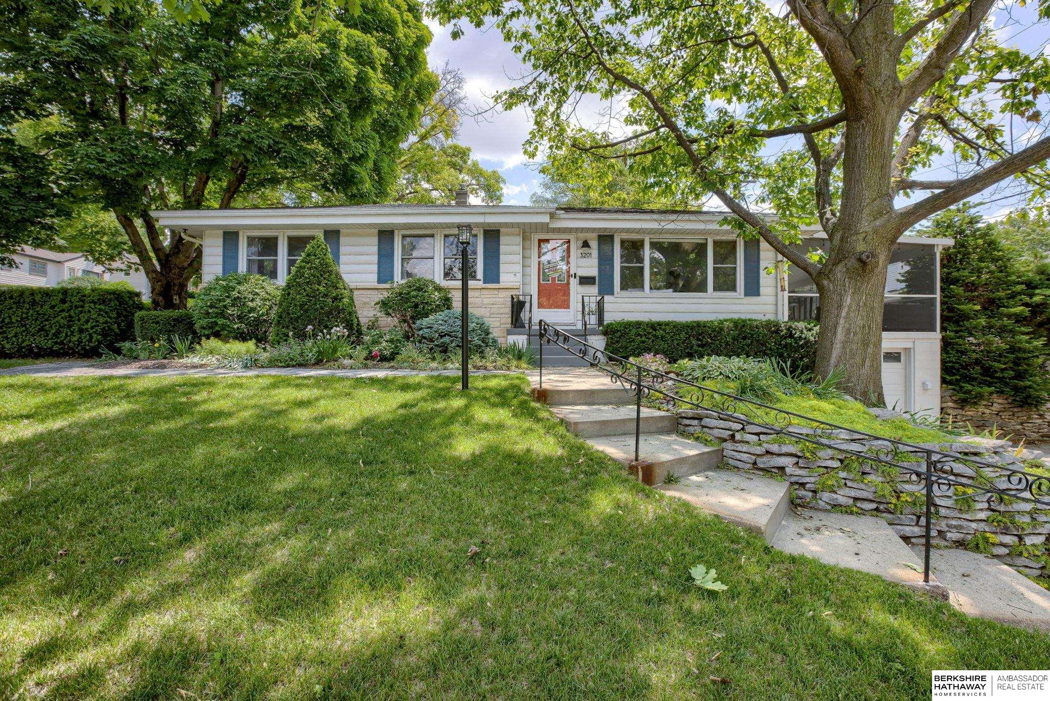 3201 Westgate Road, Omaha