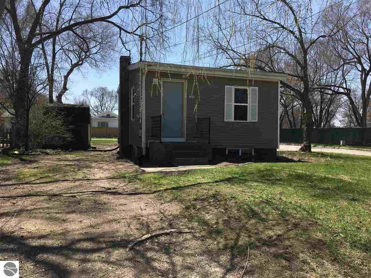 1523 Upton Avenue Mt Pleasant Mi 48858 35 000