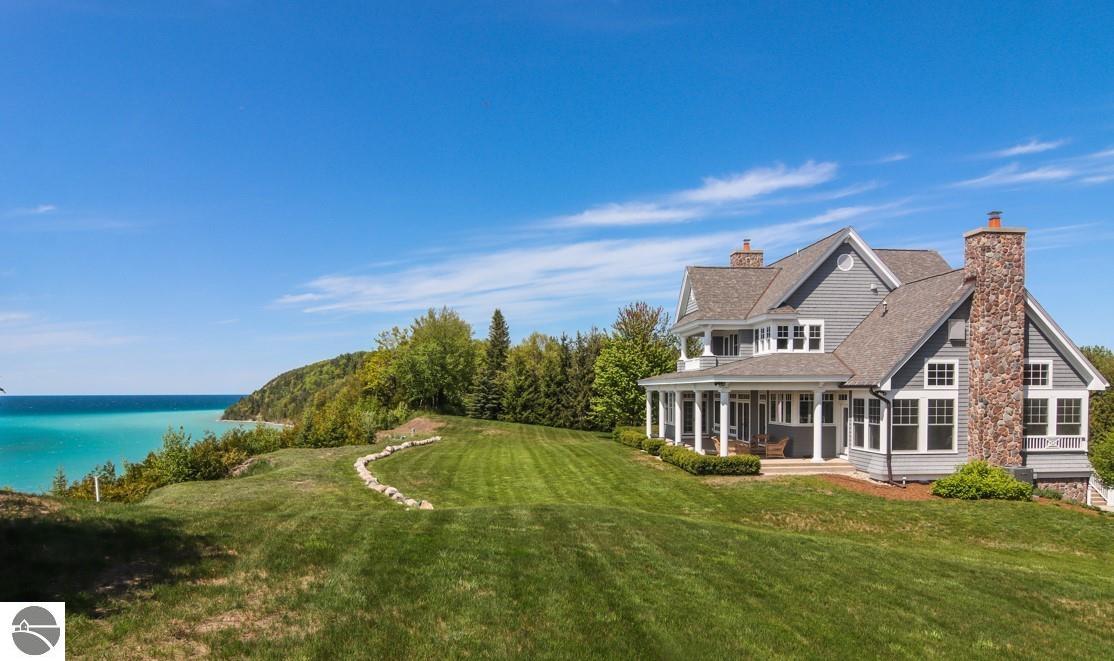 949 Duck Lake Trail