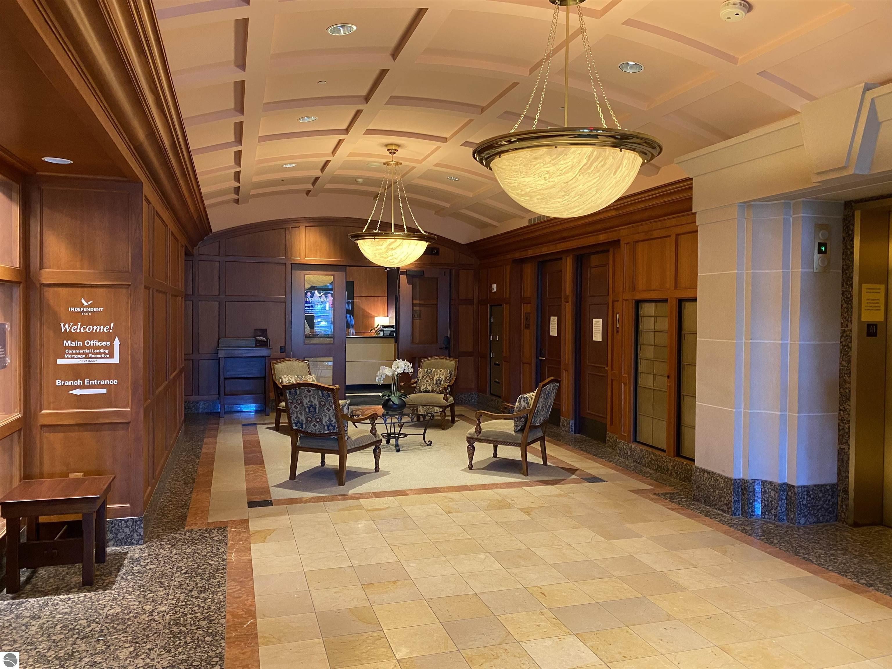 333 Grandview Parkway