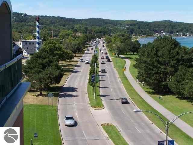333 Grandview Parkway