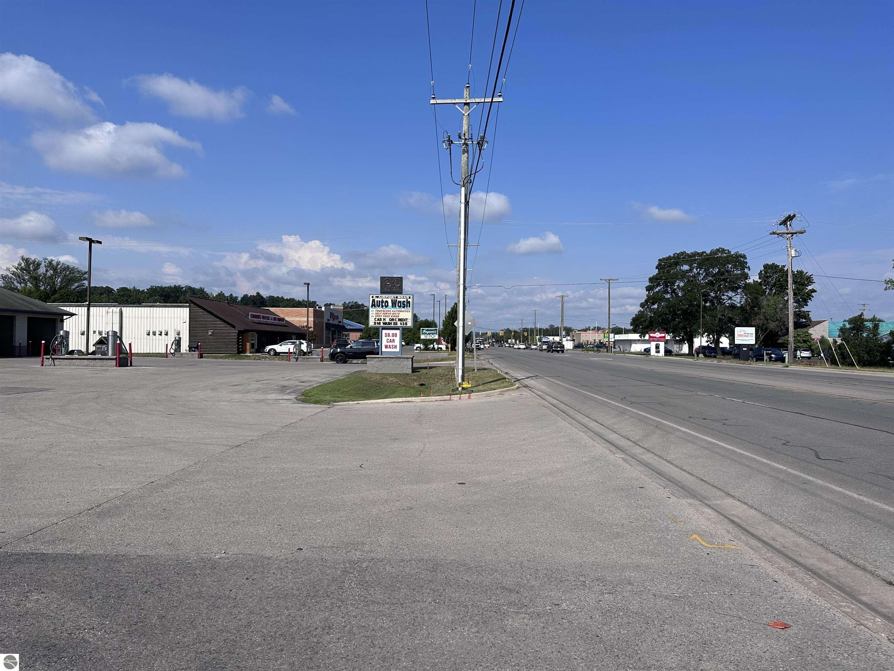 921 South Airport Road