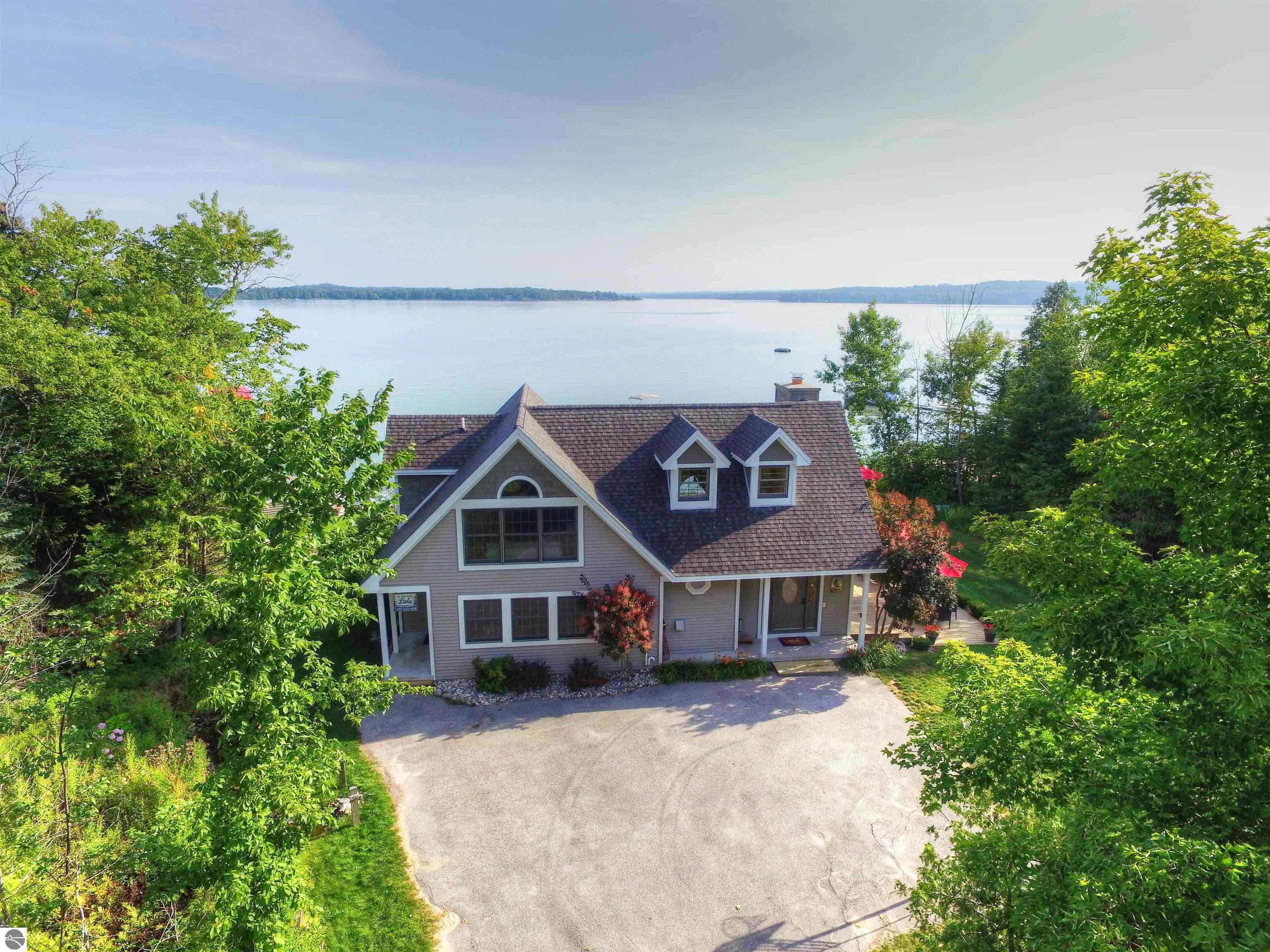 4511 Duck Lake Road