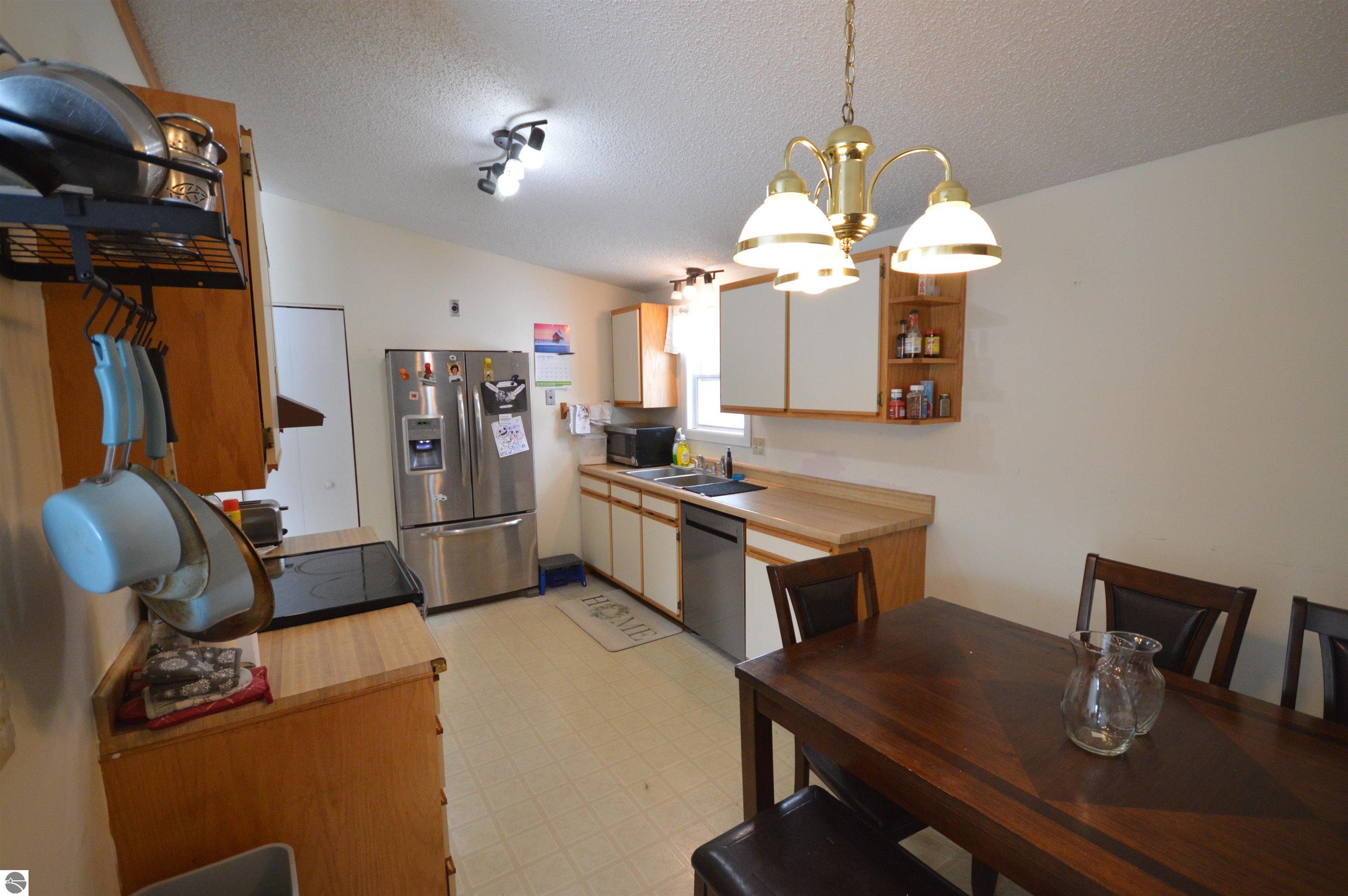 2285 Carriage Hill Drive