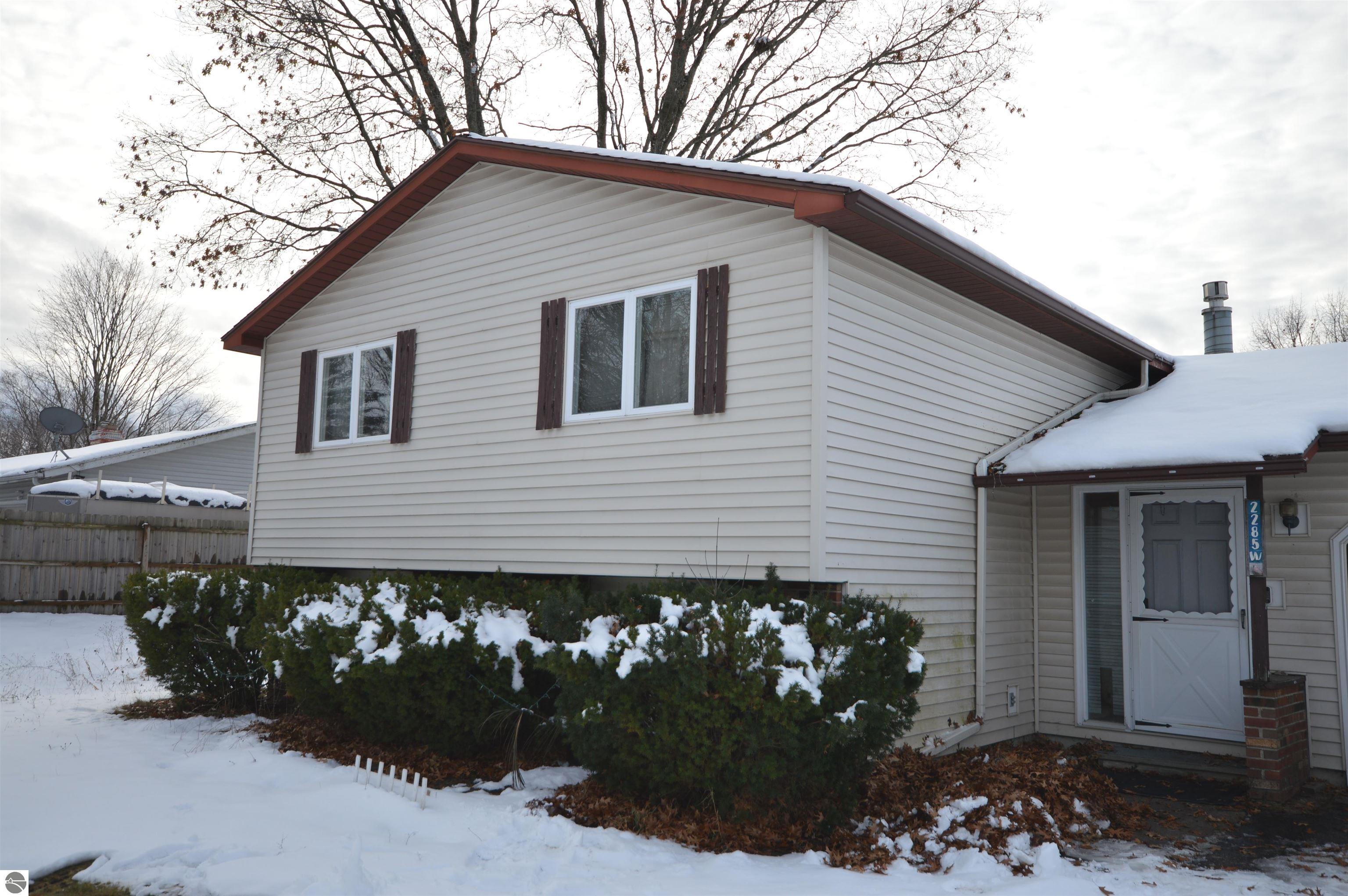 2285 Carriage Hill Drive