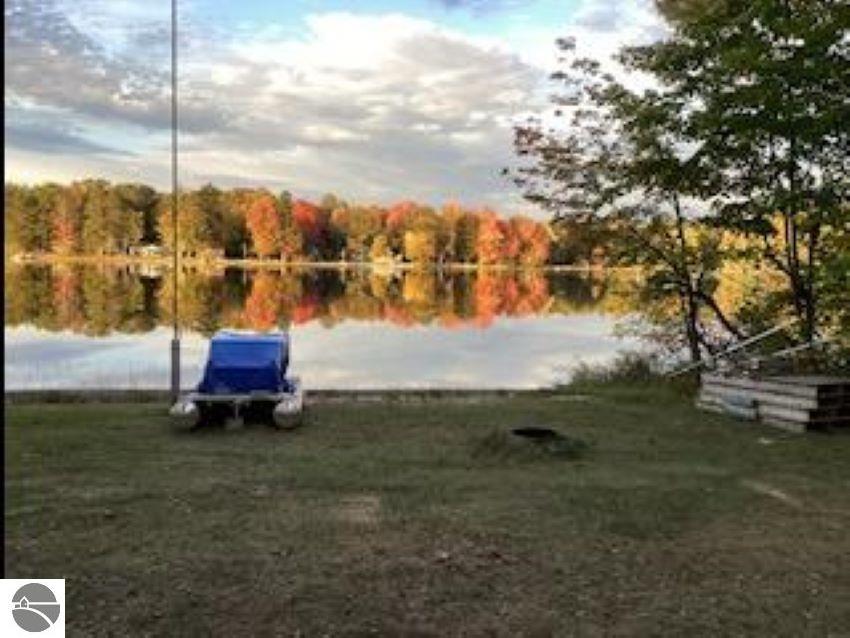 5934 Chippewa Trail