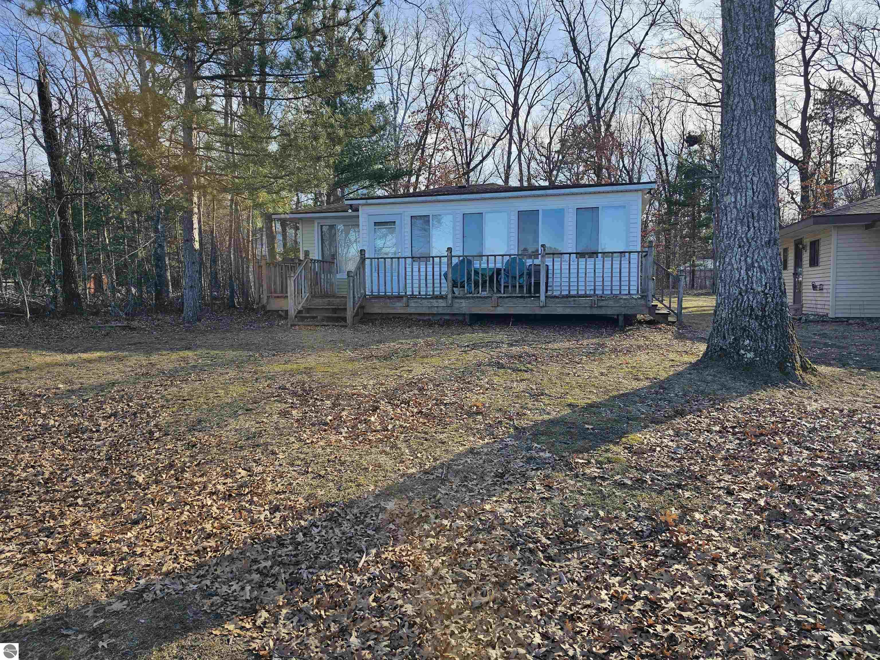 5934 Chippewa Trail