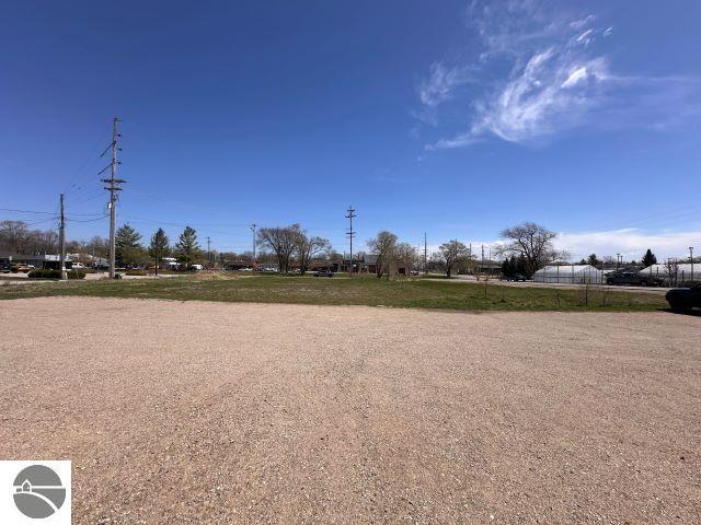 520 Railroad Avenue