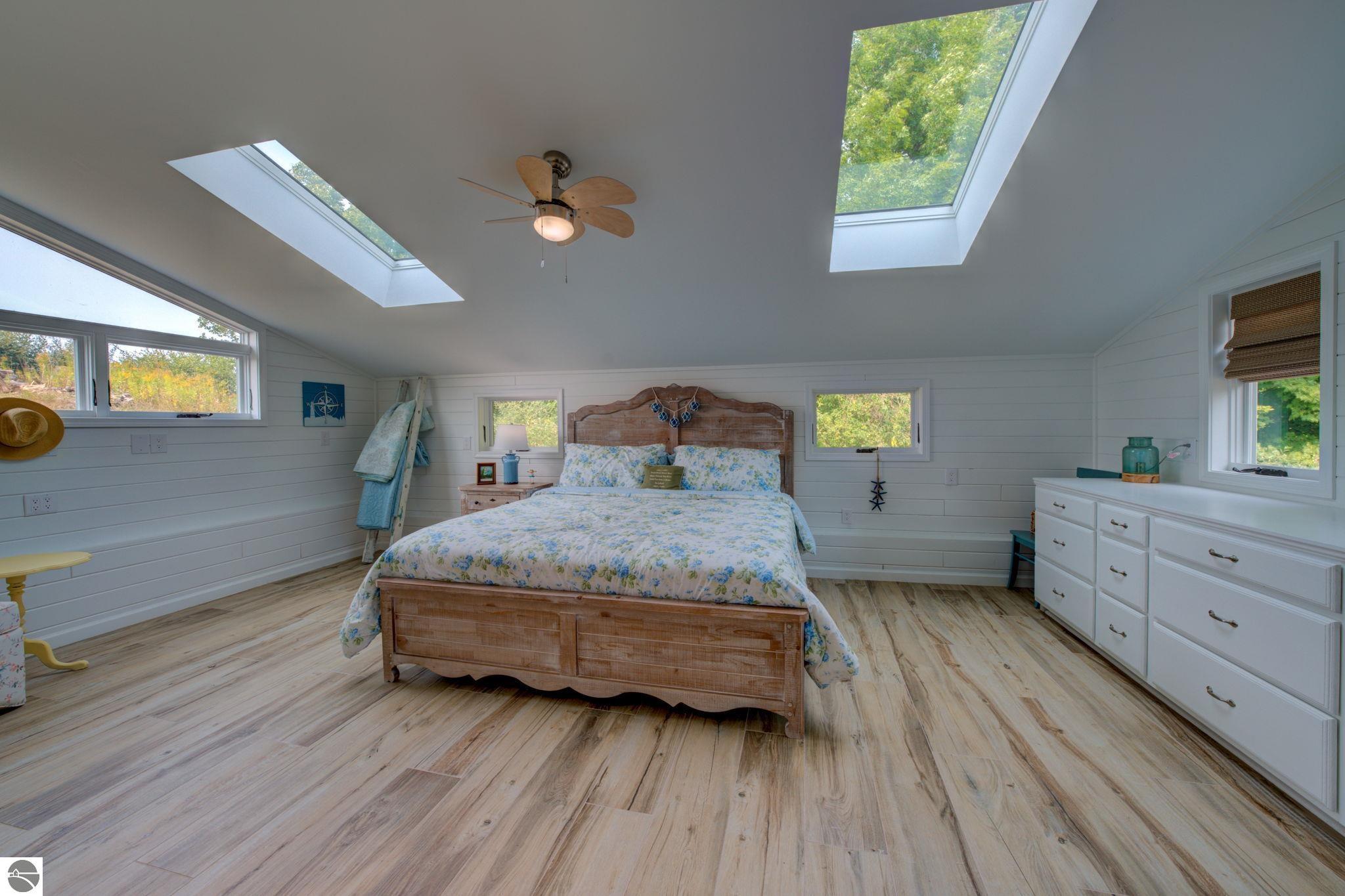 4781 Golfview Drive