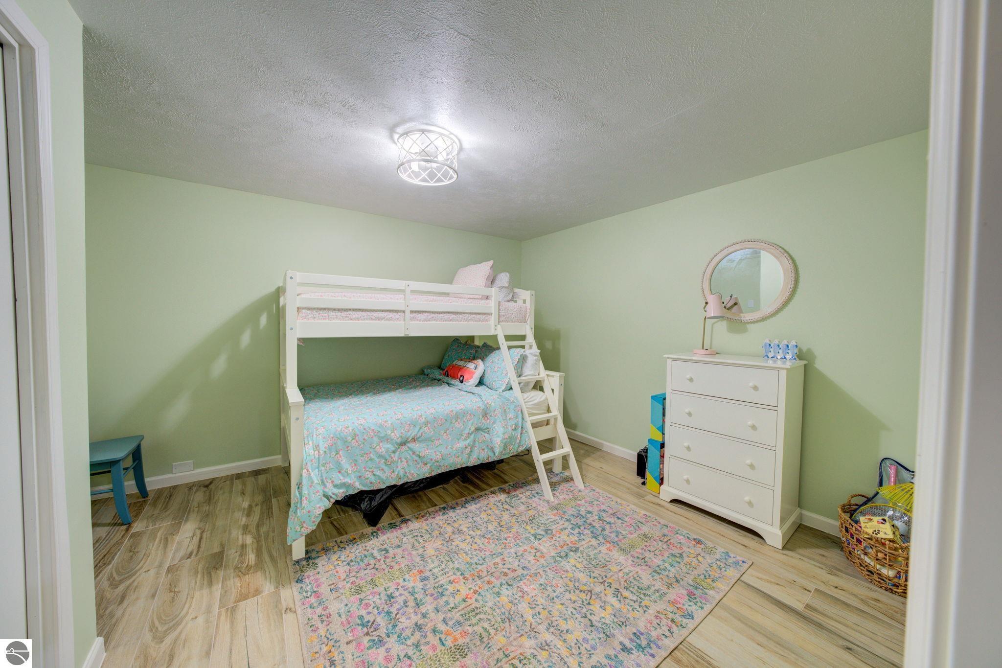 4781 Golfview Drive