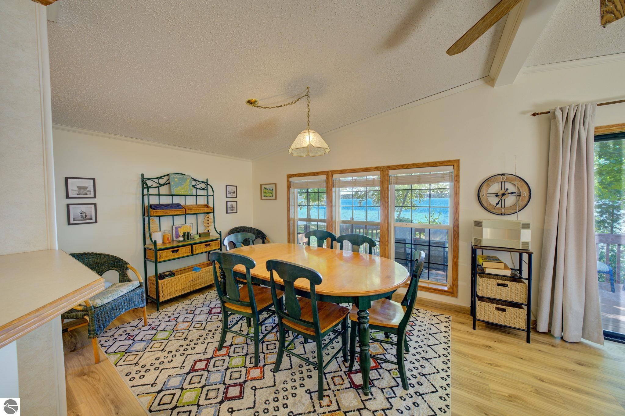 8095 Rustic Drive
