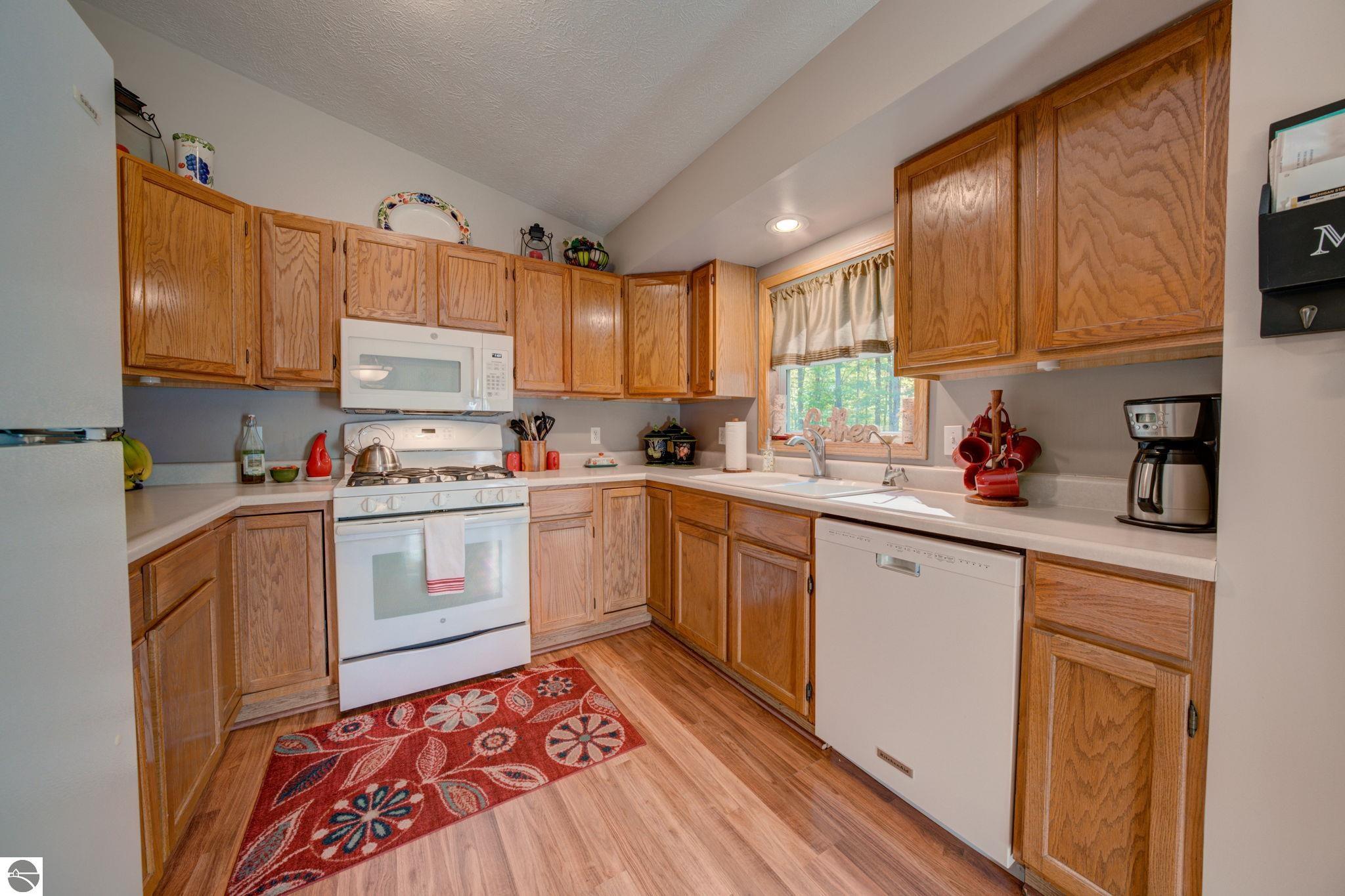 19195 Beechridge Drive