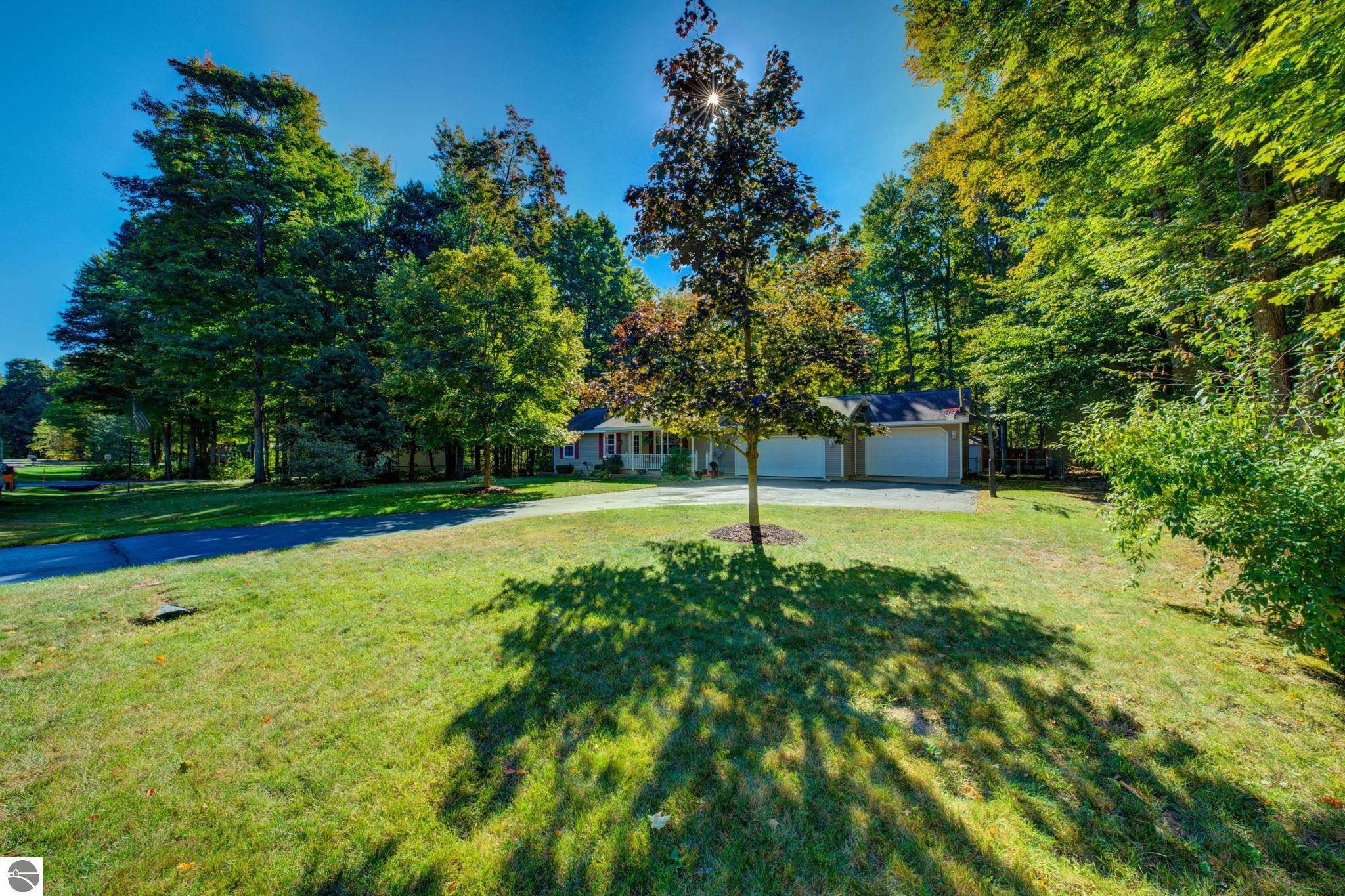 19195 Beechridge Drive