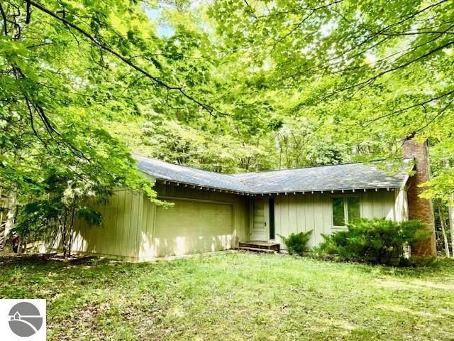 4005 Oxford Drive