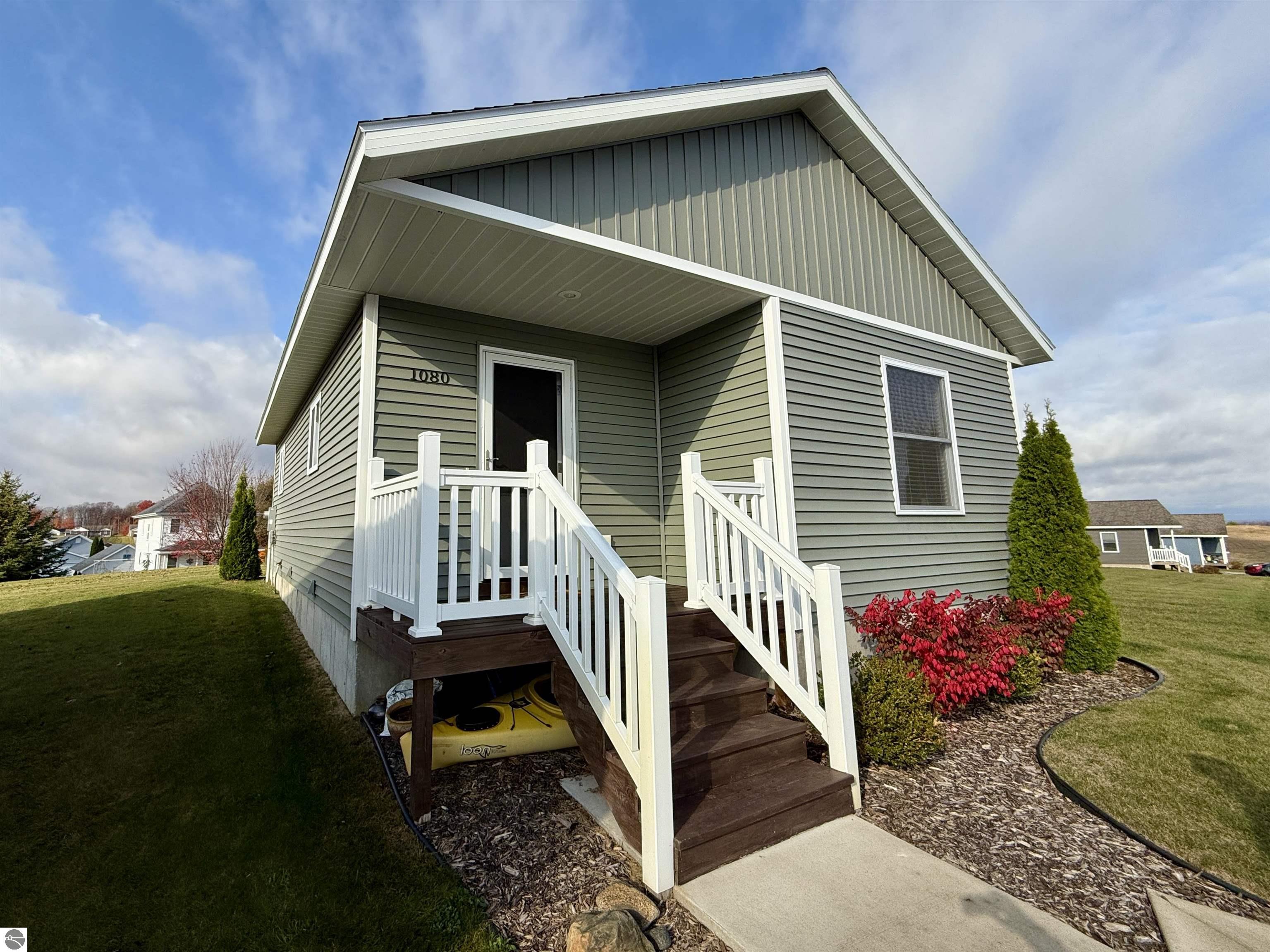 1080 Cupola Place