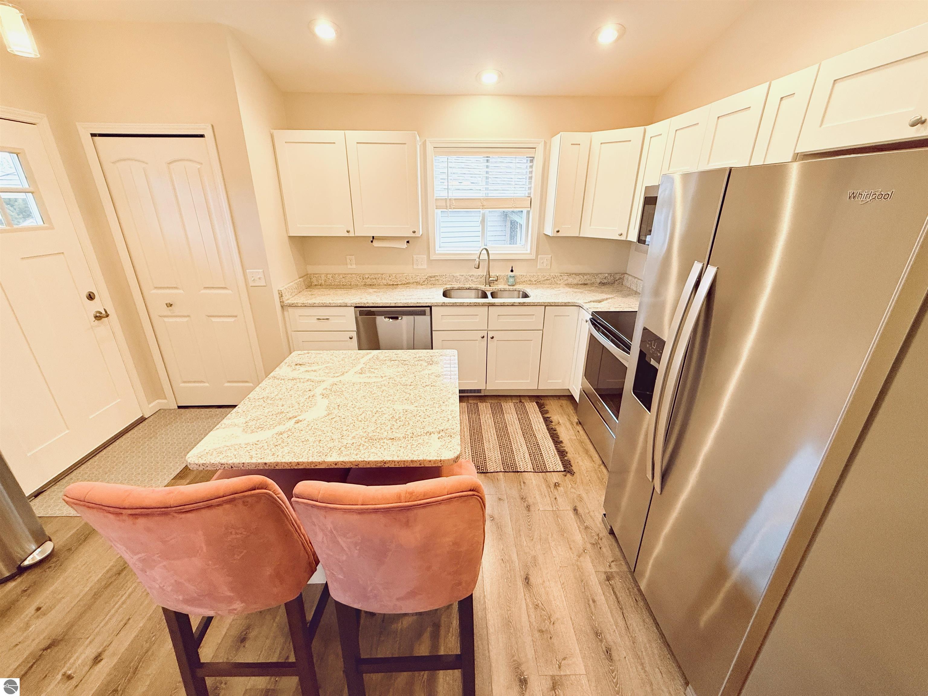 1080 Cupola Place