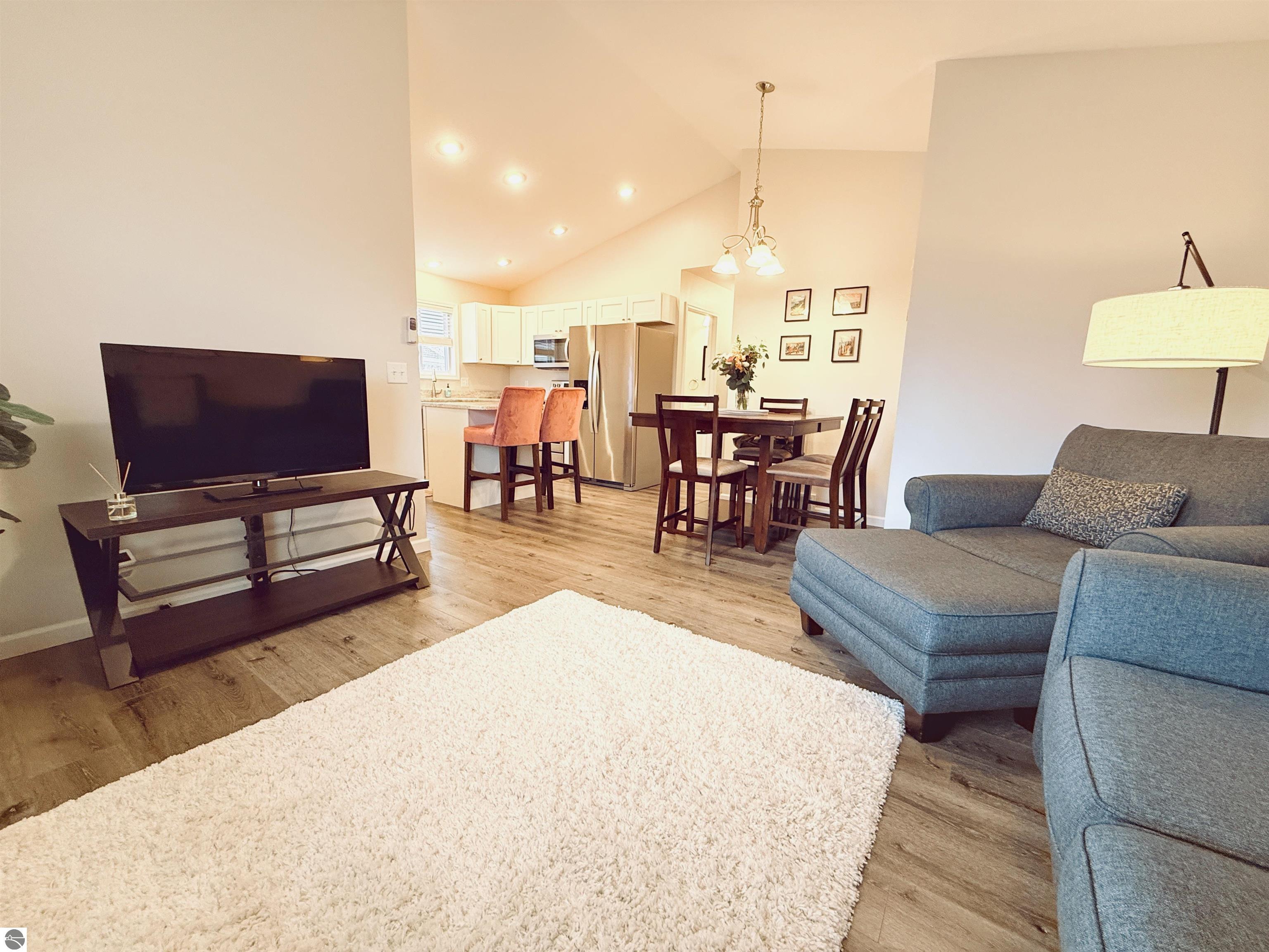 1080 Cupola Place
