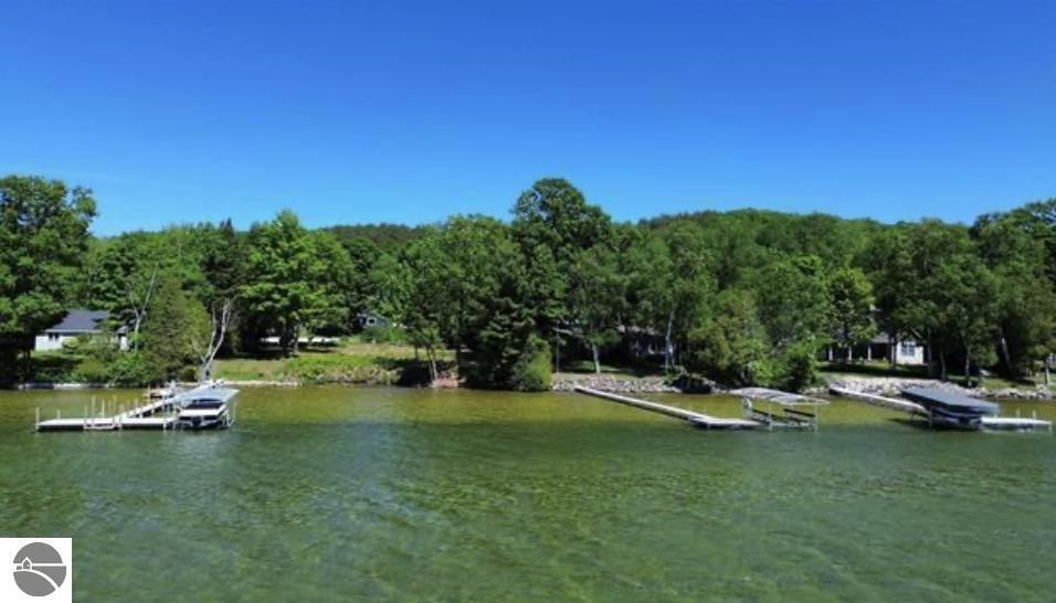 2620 Sandy Ridge