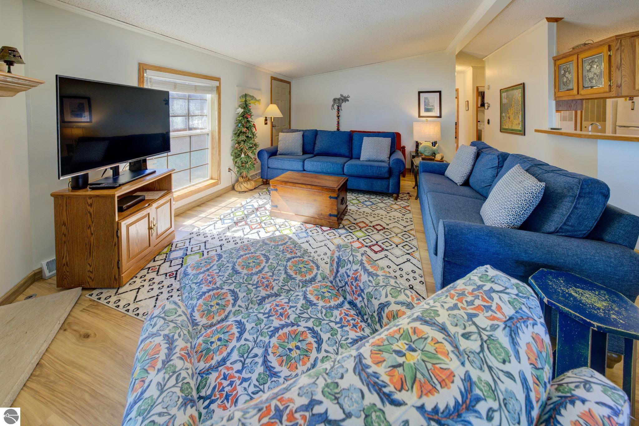 8095 Rustic Drive