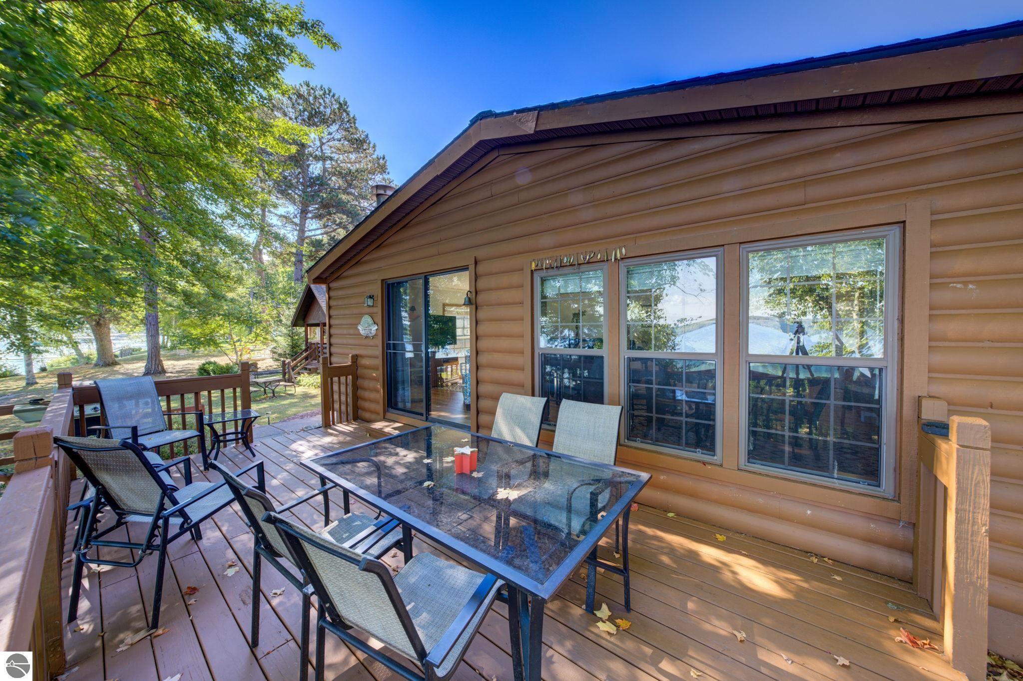 8095 Rustic Drive