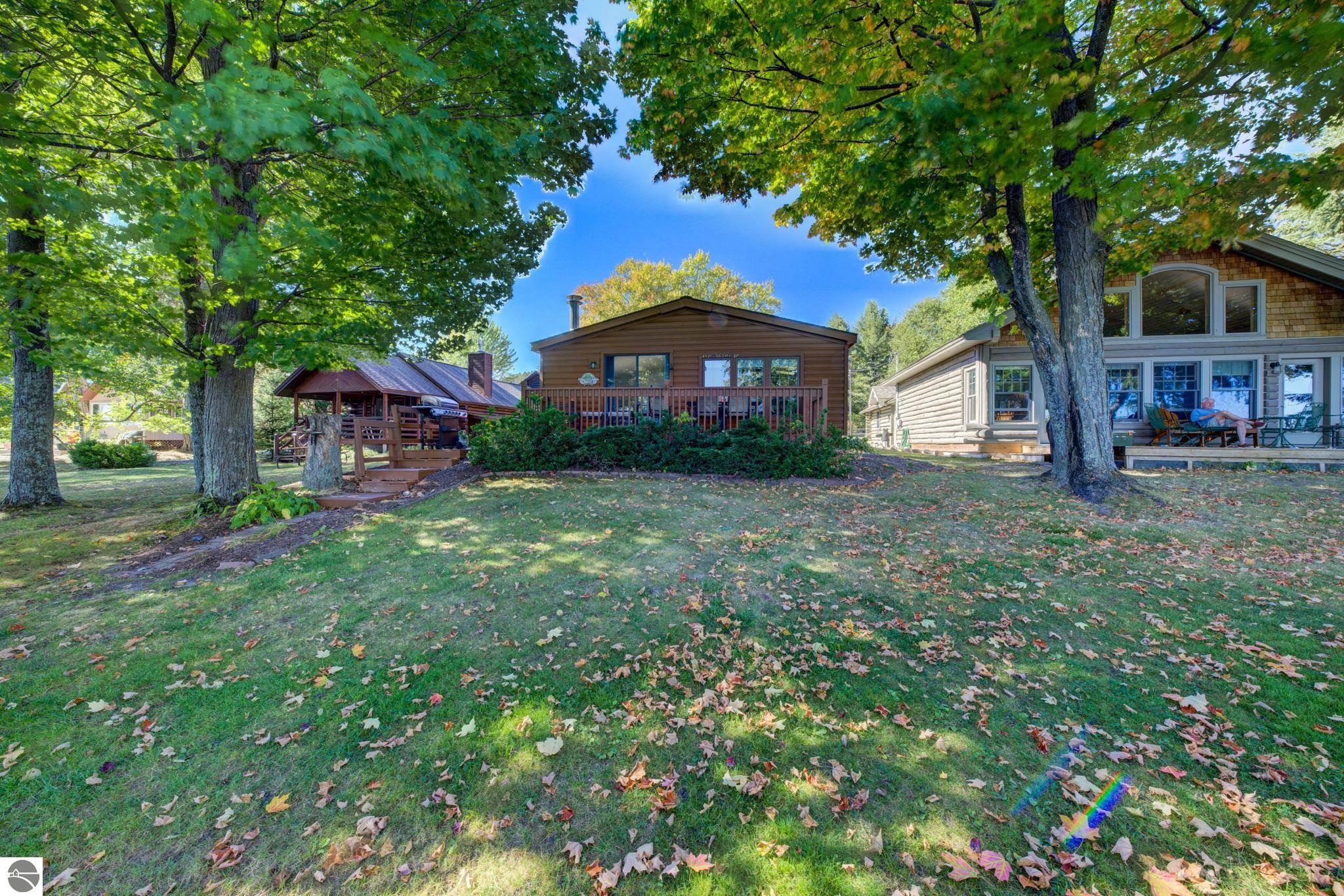 8095 Rustic Drive
