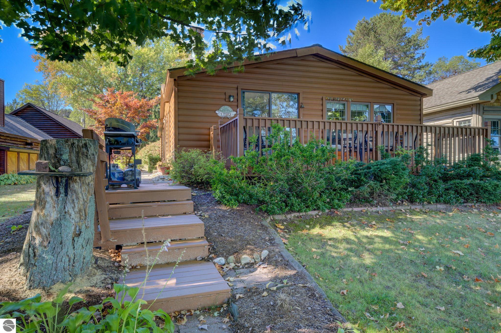 8095 Rustic Drive