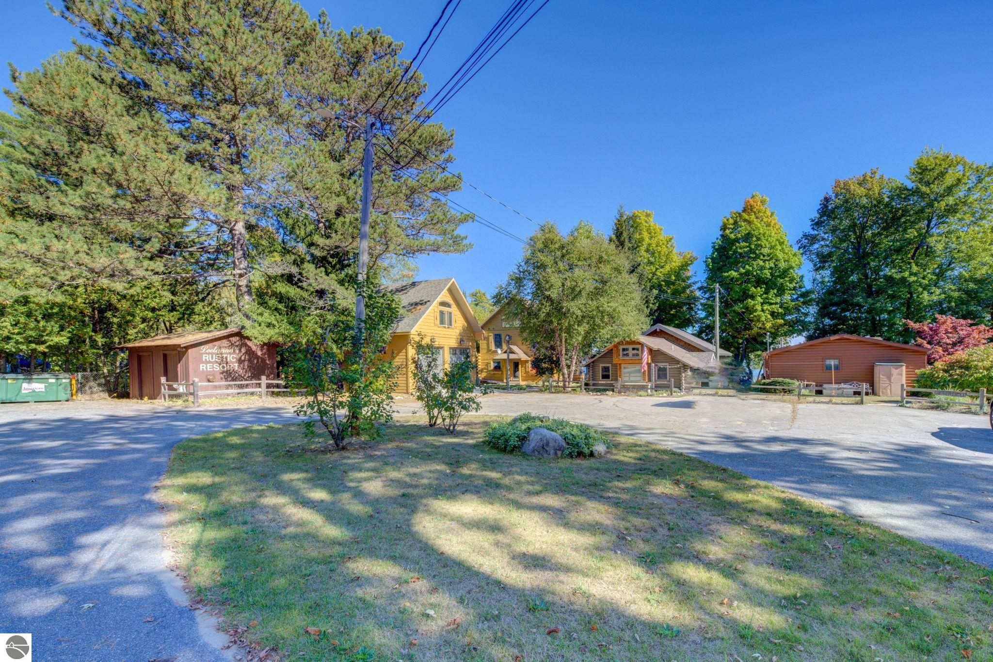 8095 Rustic Drive