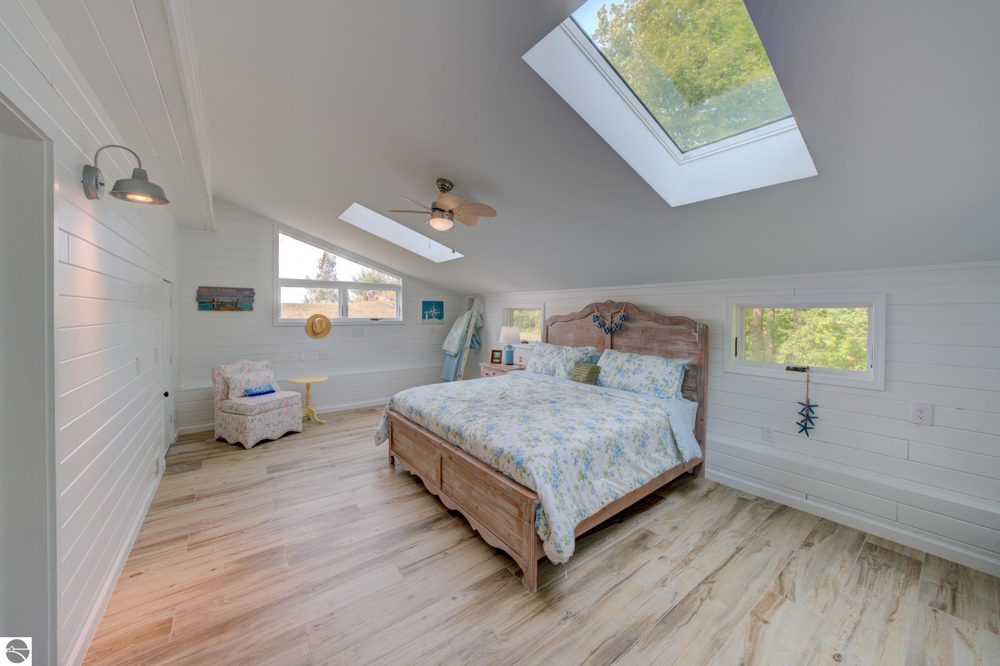 4781 Golfview Drive