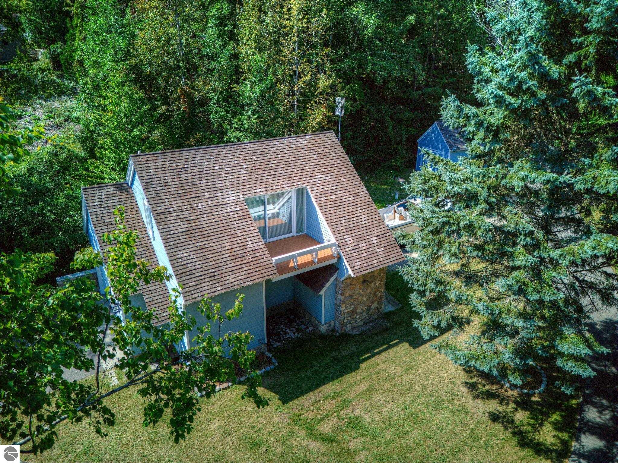 4781 Golfview Drive