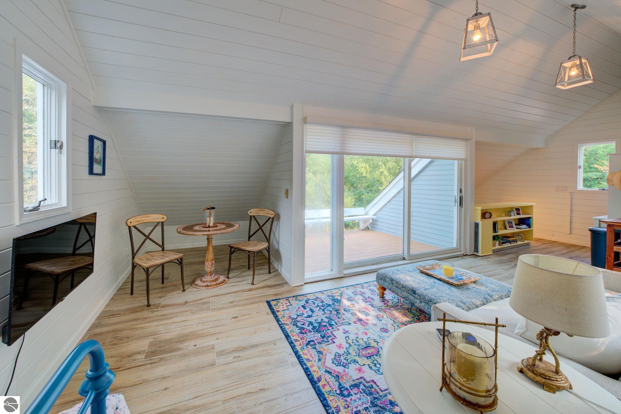 4781 Golfview Drive