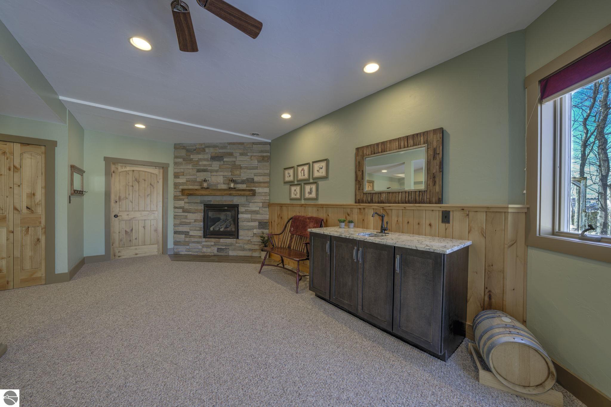 3036 Blake Lane