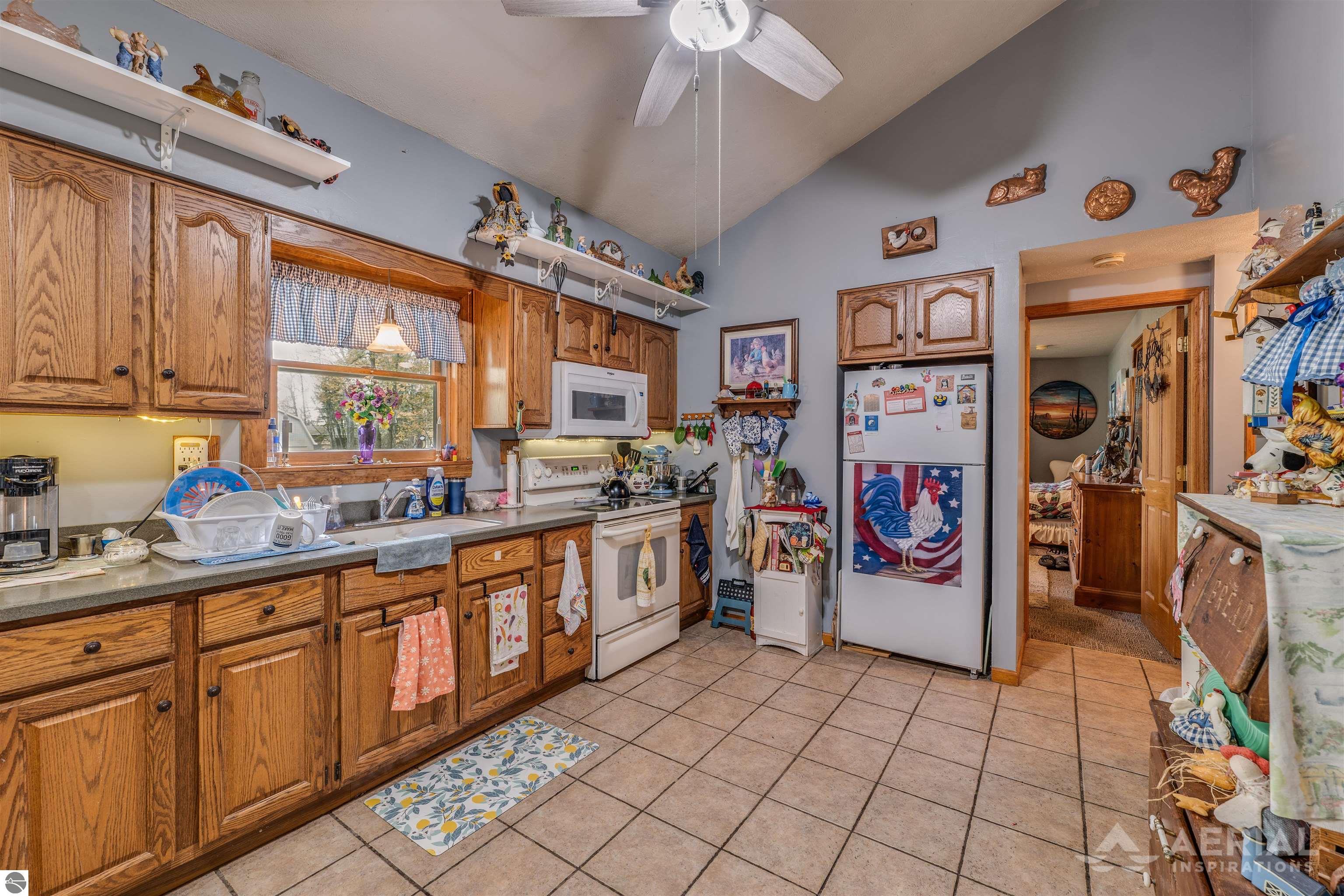323 Everett Trail