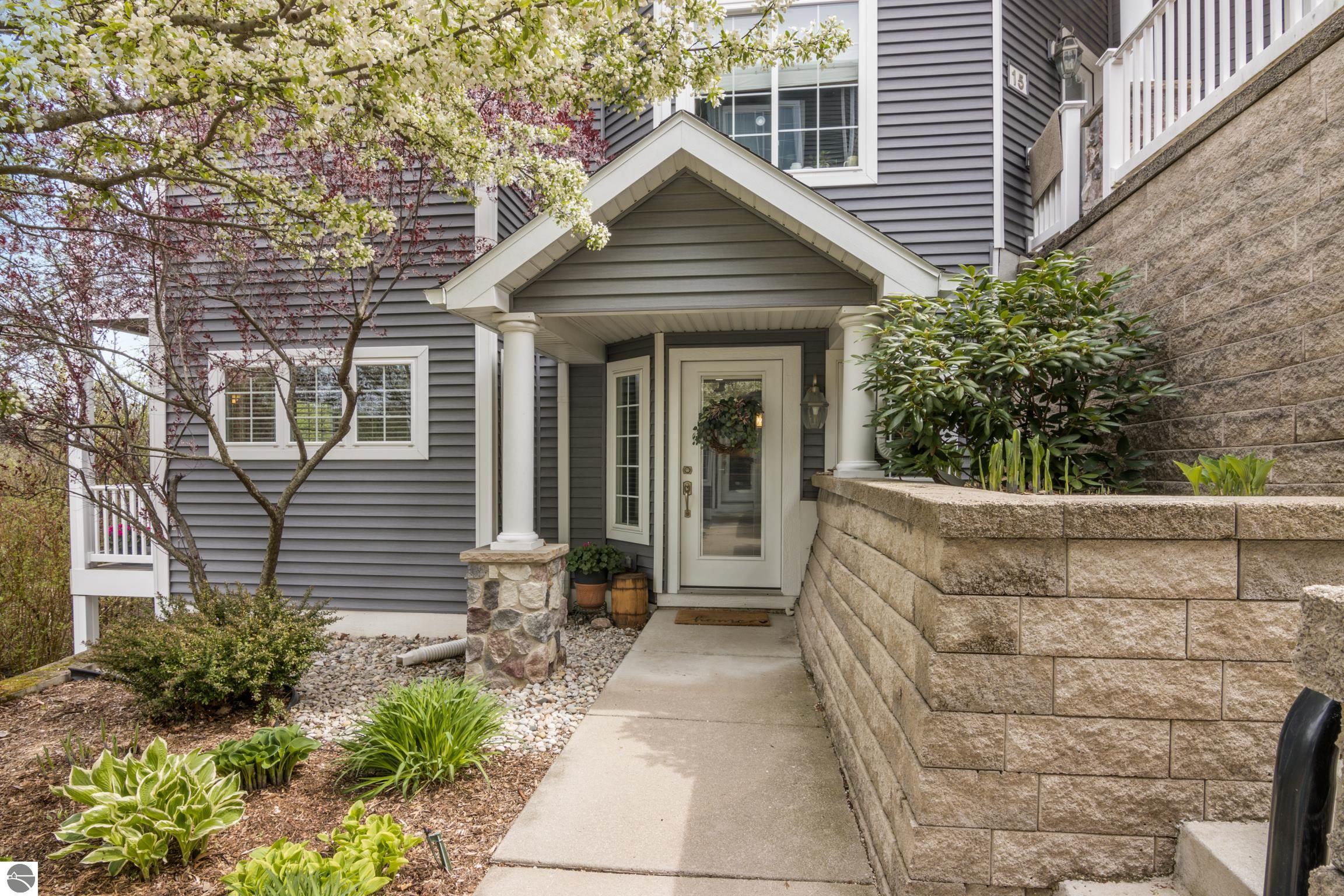 1420 Forest Park Drive # 13