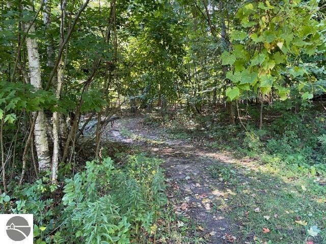 0 Manitou Trail