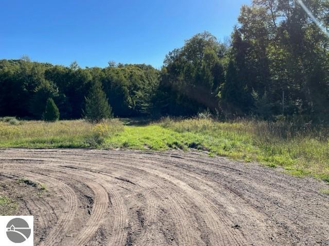 0 Manitou Trail