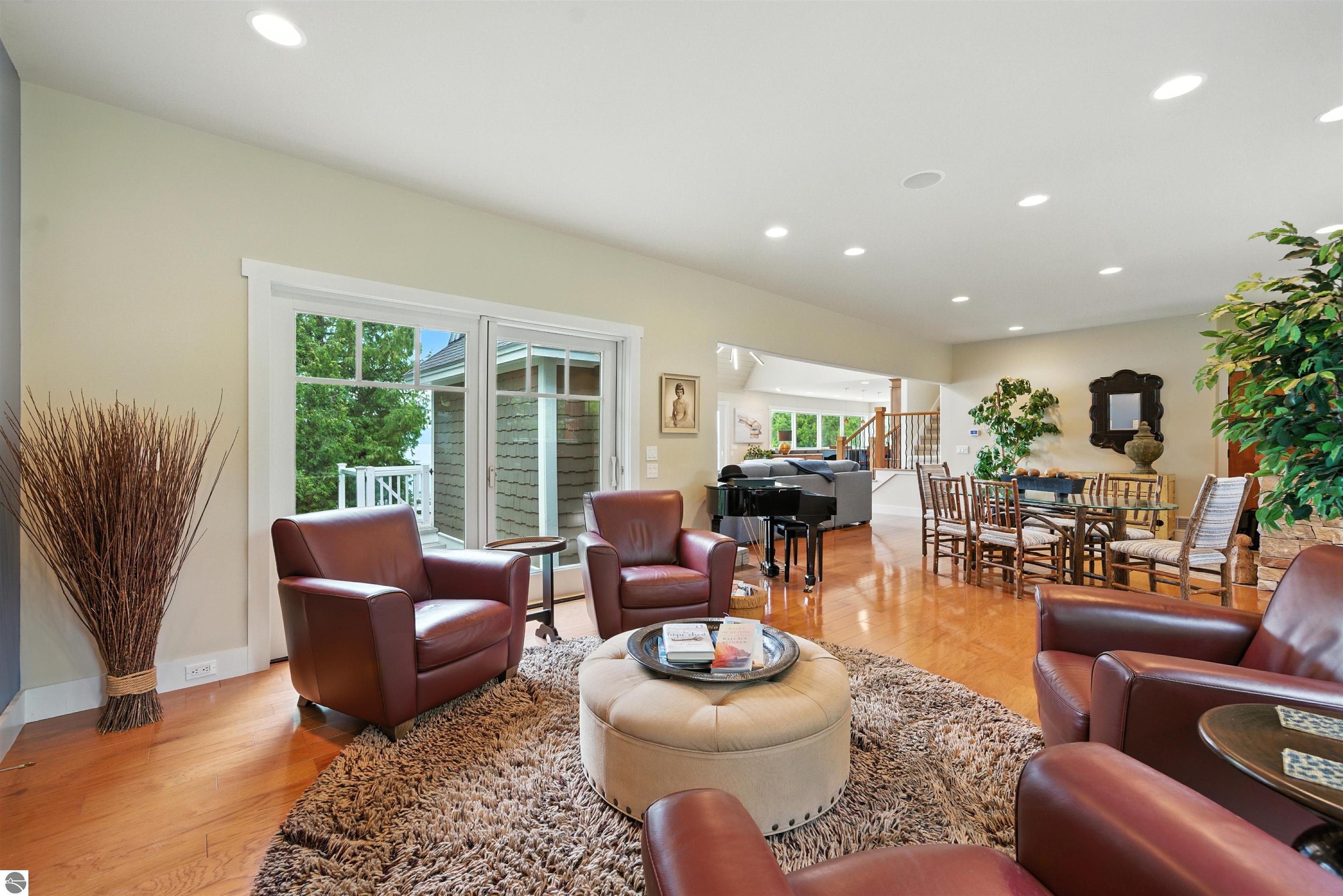 400 Stony Point Road